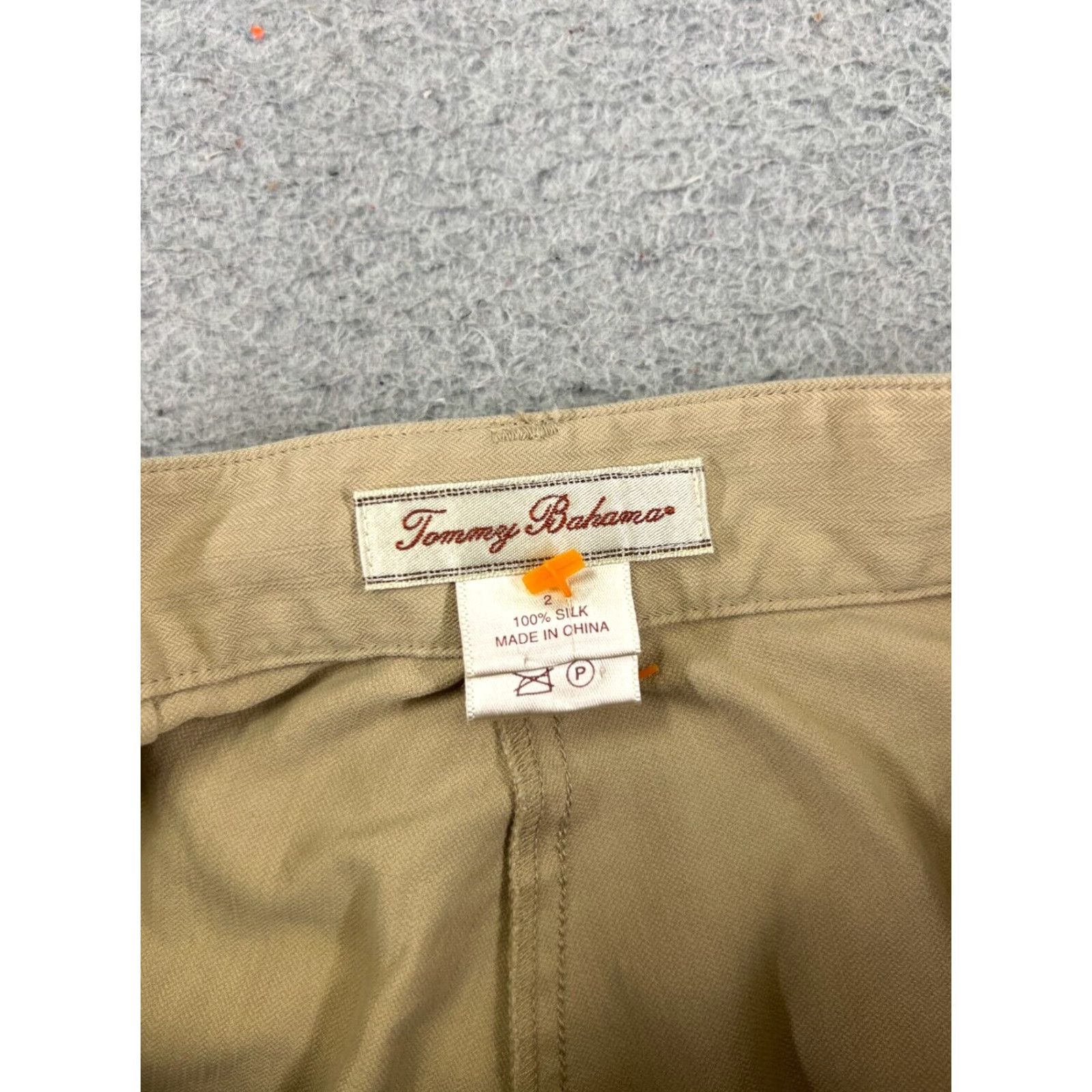 Tommy Bahama VINTAGE Tommy Bahama Shorts Women 2 Gingham Sandalwood Mid Rise Casual Travel Summer Size 26" / US 2 / IT 38 - 7 Thumbnail