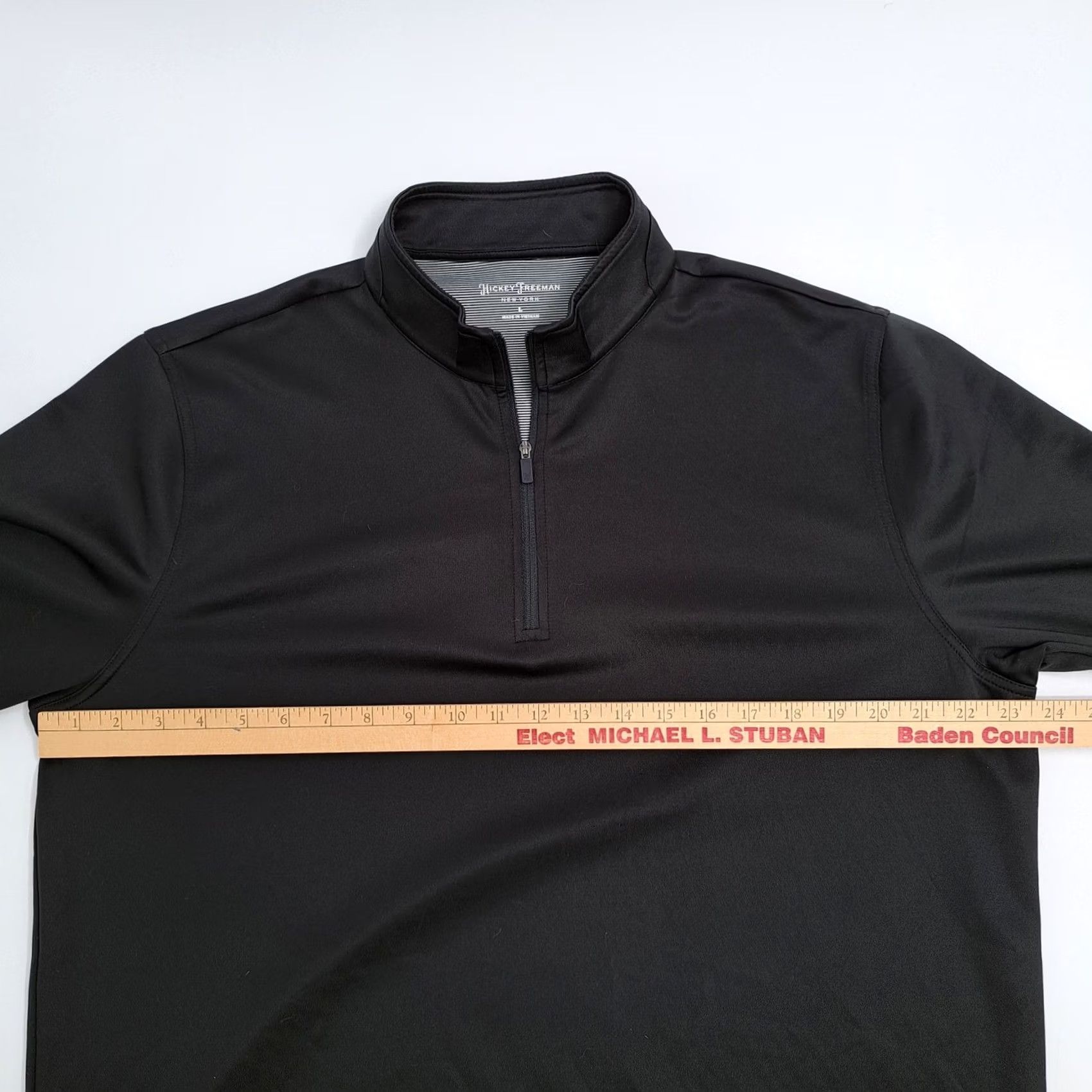 Vintage Hickey Freeman Quarter Zip Pullover Mens L Black Polyester Spandex Stretch Mock Neck Zipper Logo Breathable Lightweight Casual Activewear Golf Travel Size US L / EU 52-54 / 3 - 5 Thumbnail