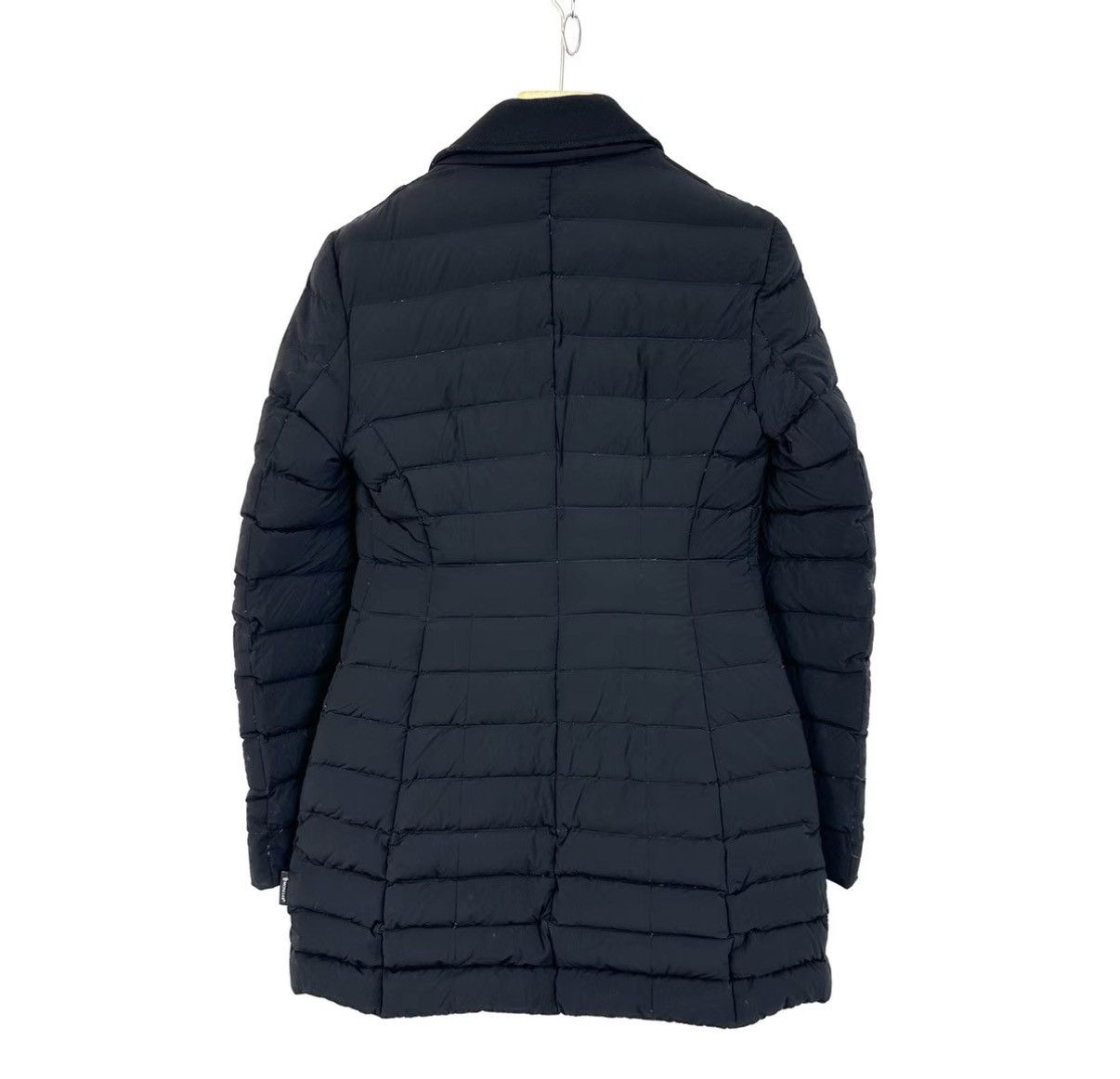 Moncler Moncler Waist Slimming Mid-length Down Jacket K12 Size XS / US 0-2 / IT 36-38 - 2 Thumbnail