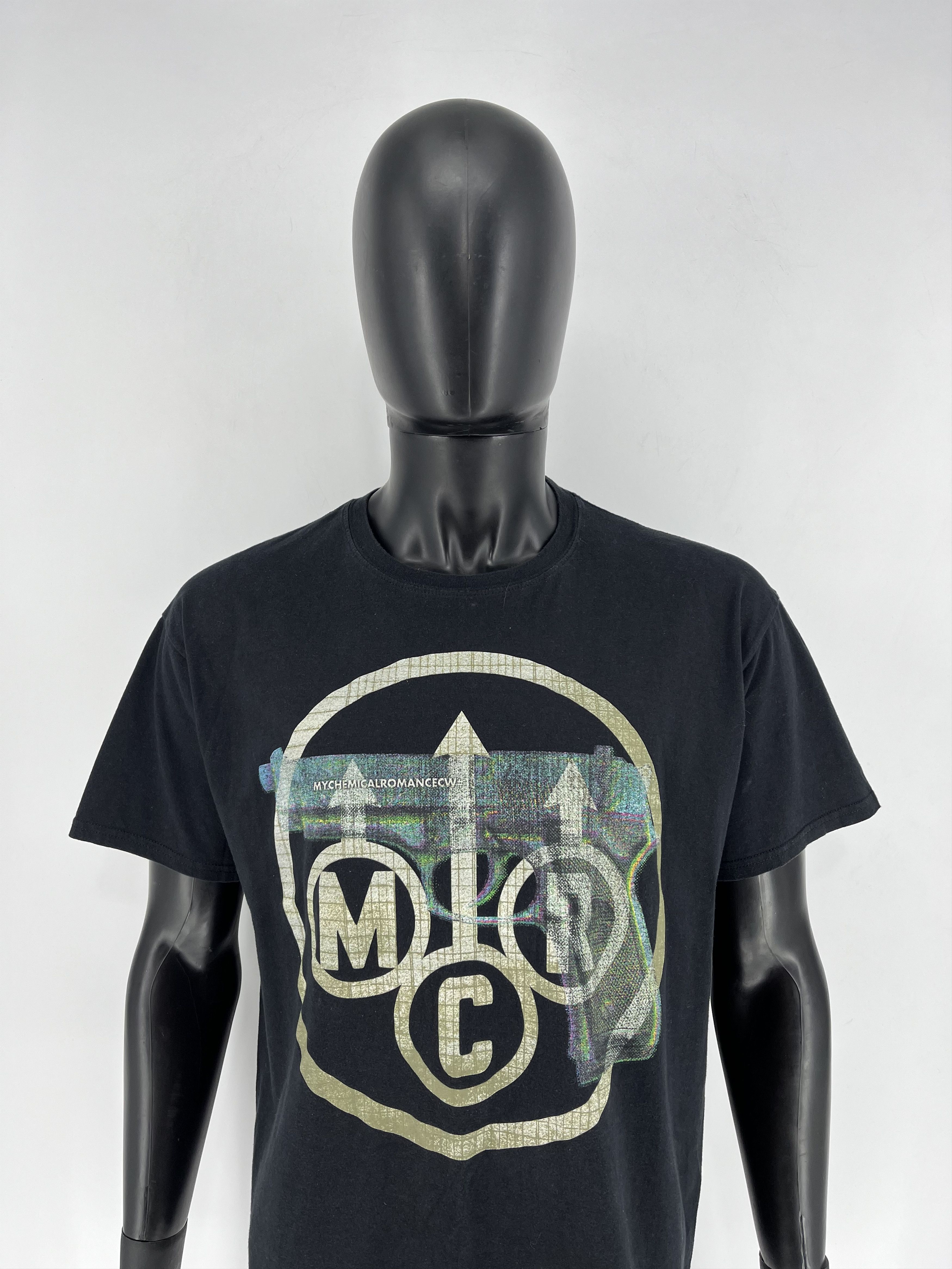 Band Tees × Vintage Vintage Y2K MY CHEMICAL ROMANCE Band T-shirt Streetwear 90s Size US XL / EU 56 / 4 - 1 Thumbnail