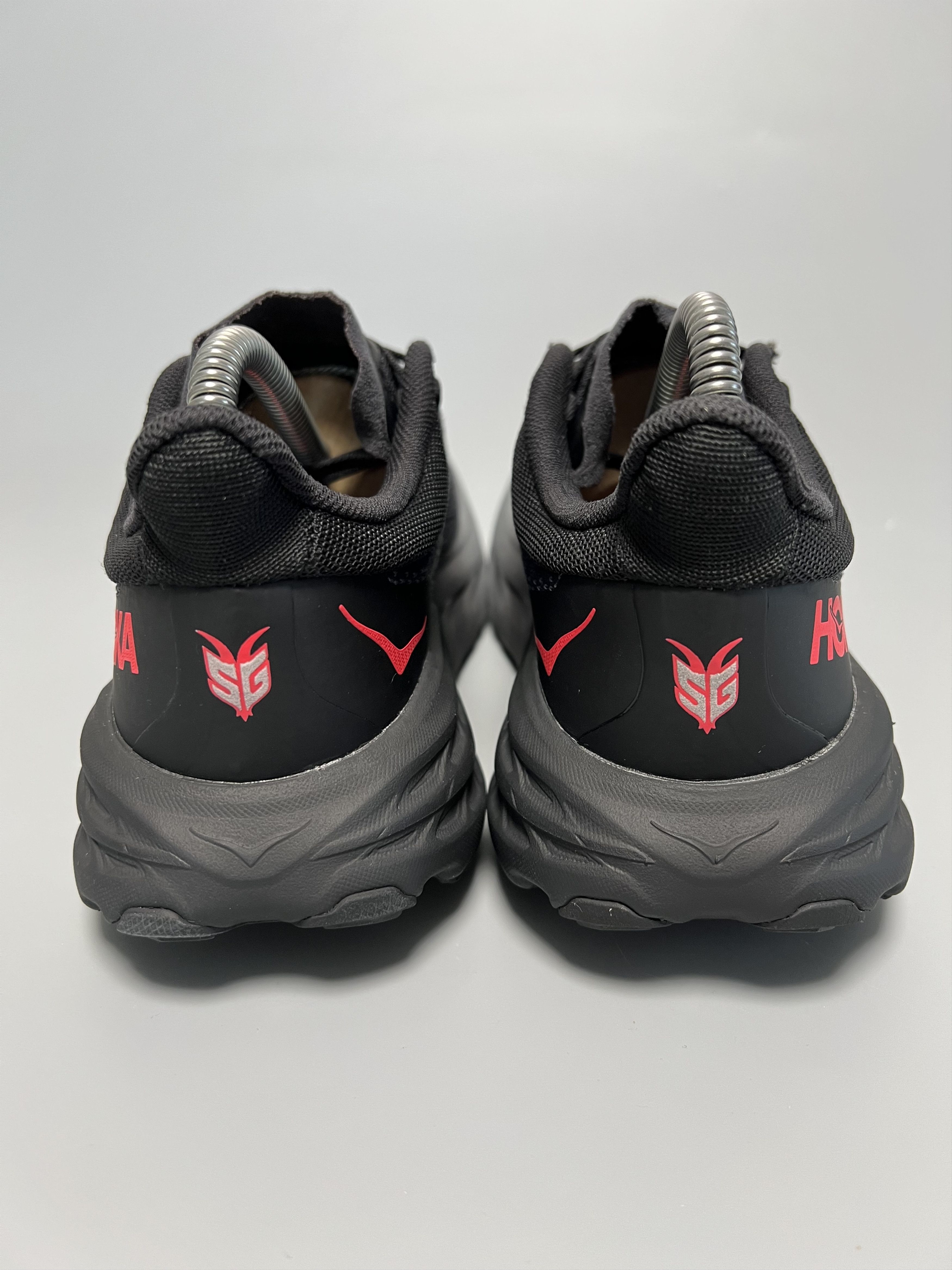 Goretex 6.5B Hoka One One Speedgoat 5 GTX Trail Running Shoes Size US 6.5 / IT 36.5 - 3 Thumbnail