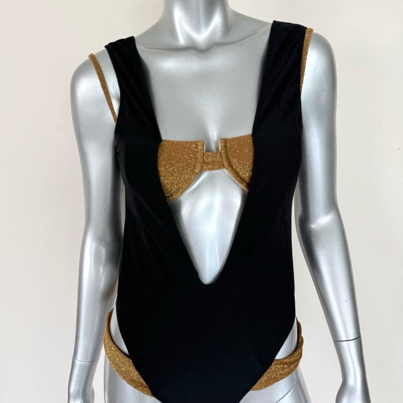 NEW!!! SAME women one piece swimsuit size L Retail 395$