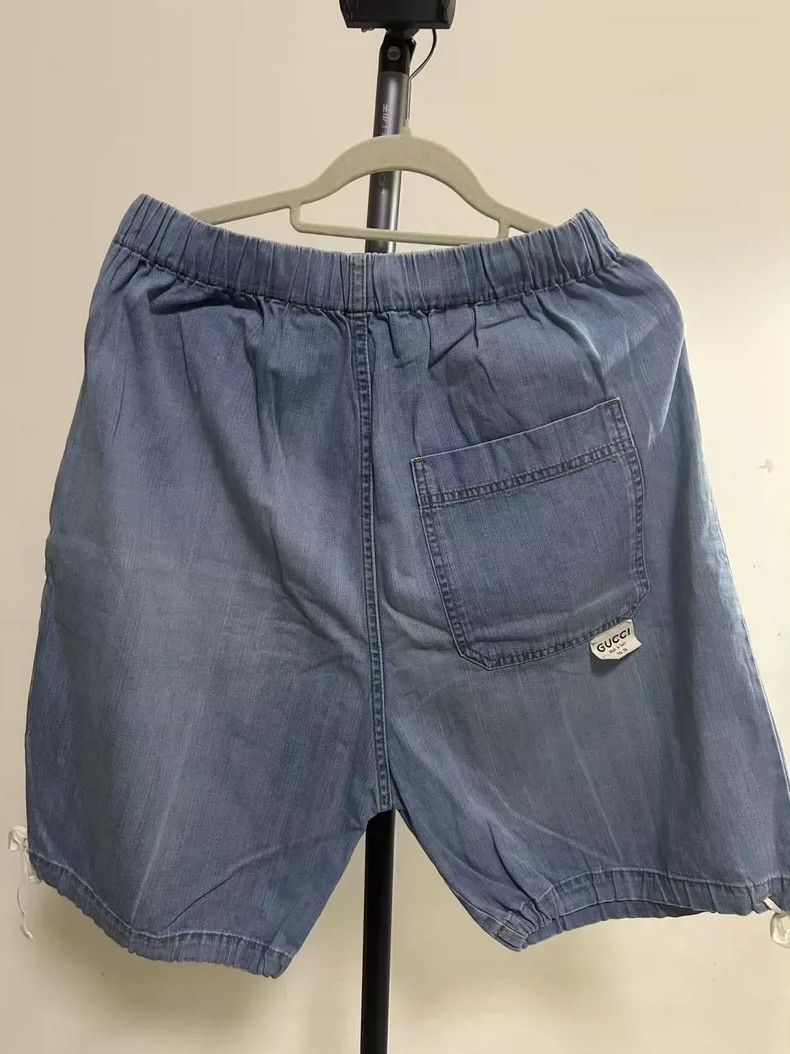 Gucci GucciShorts 2503-Nextarrow Size US 32 / EU 48 - 2 Thumbnail