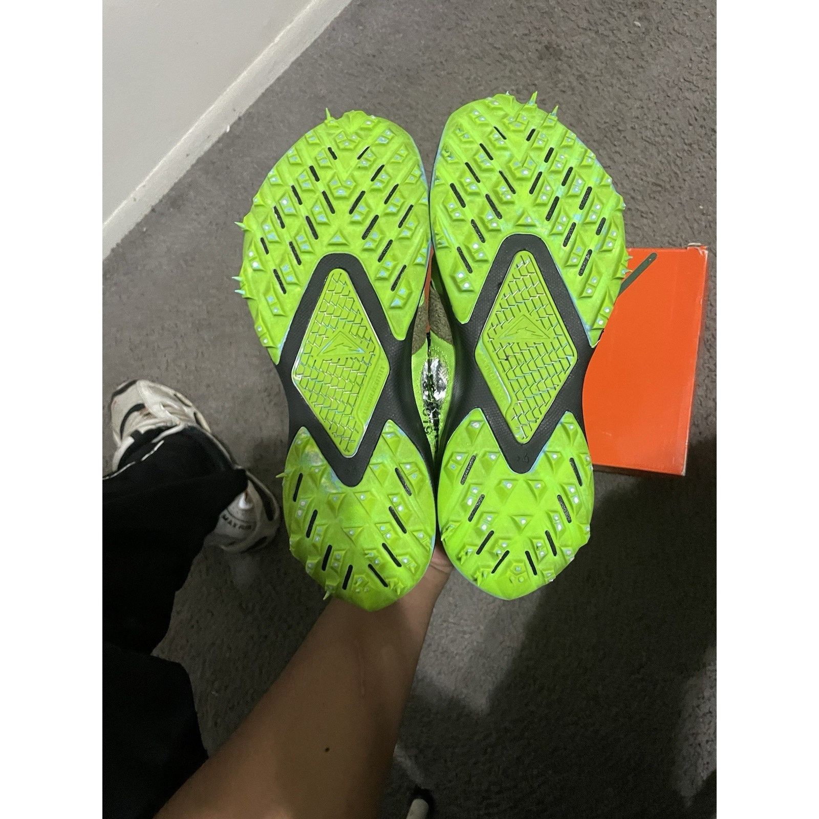Nike Size 7.5M-Nike Off-White xAir Zoom Terra Kiger 5 in Progress Size US 7.5 / EU 40-41 - 5 Thumbnail