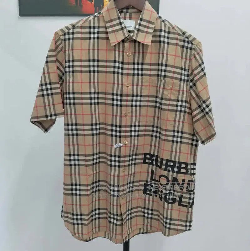 Burberry Burberry Khaki Cotton Short Sleeve Shirt. Size US S / EU 44-46 / 1 - 1 Thumbnail