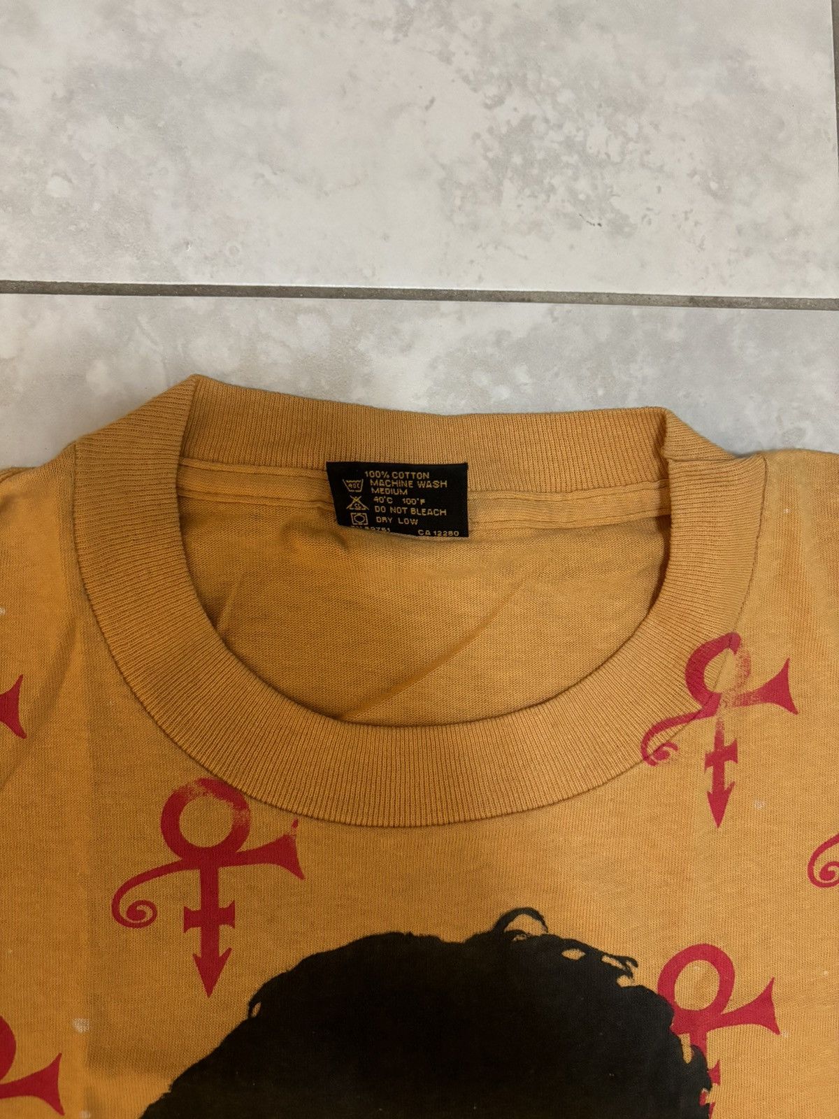 Band Tees Rare Vintage 90s Prince Paisley Park All Over Print T Shirt Size US XL / EU 56 / 4 - 2 Thumbnail