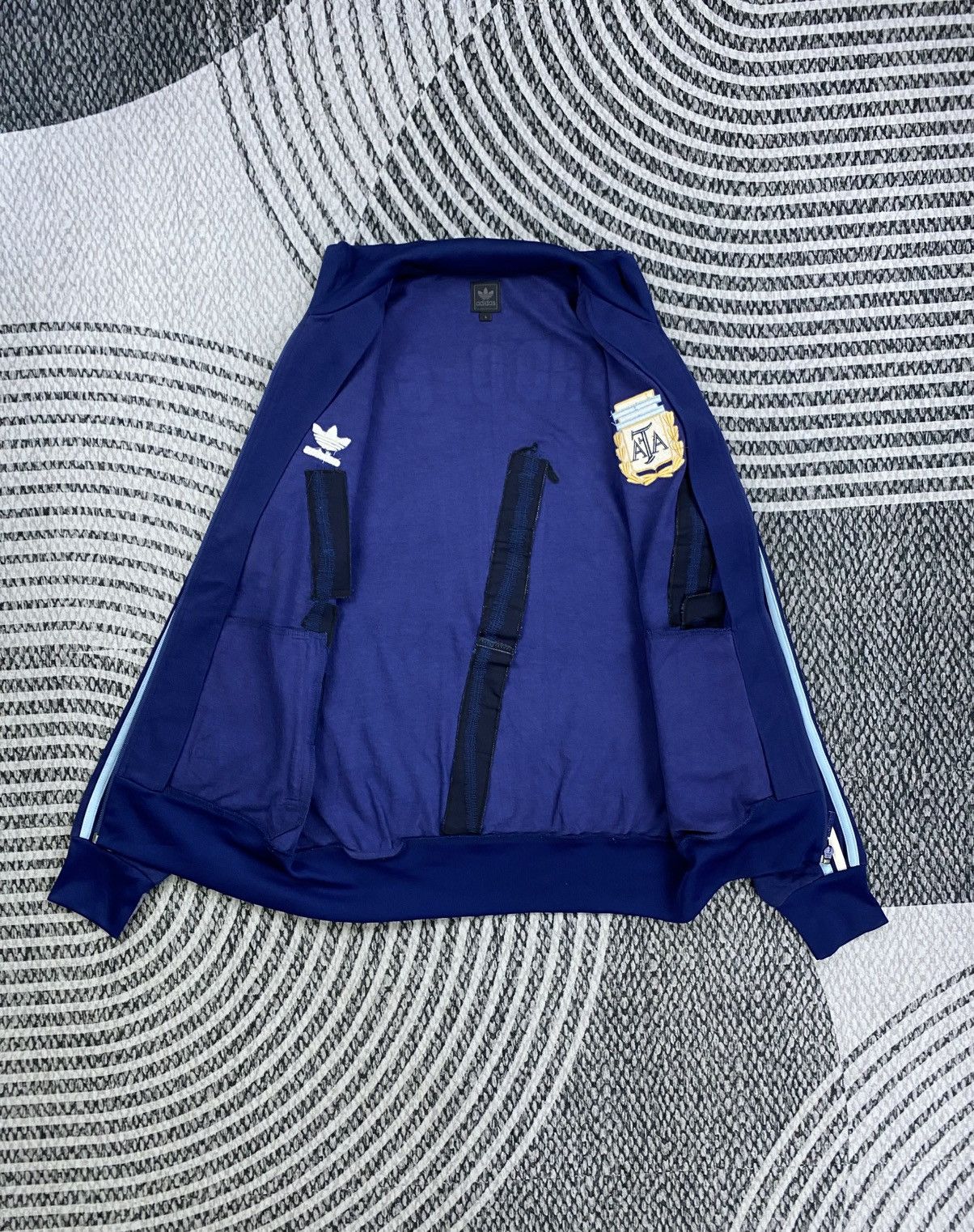 Adidas Vintage Adidas Maradona Hand Of God 3 Striped Jacket Size US M / EU 48-50 / 2 - 5 Thumbnail