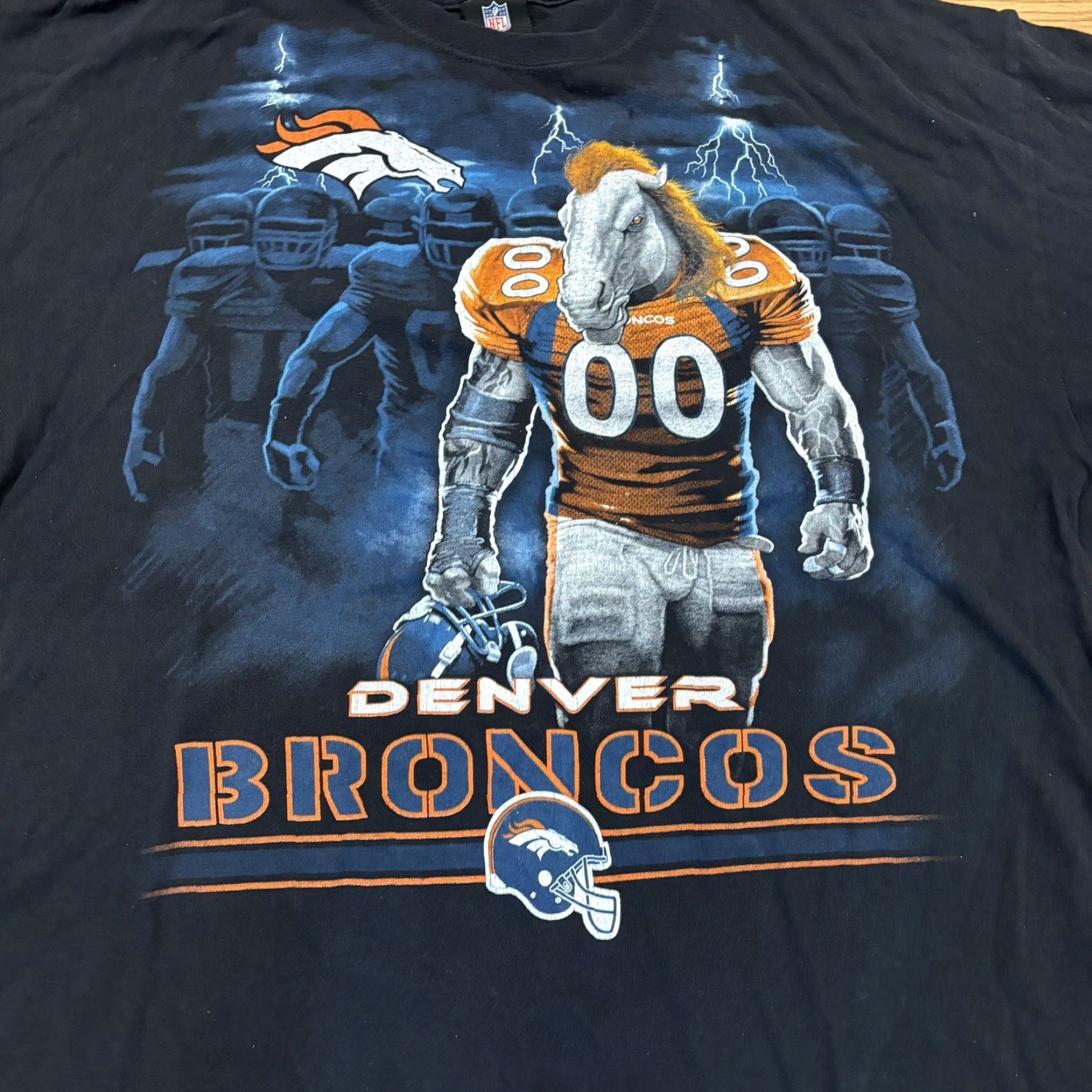 NFL VINTAGE 90s Broncos NFL Denver Broncos Player Graphic Horse Black T-Shirt Men’s 2XL Size US XXL / EU 58 / 5 - 3 Thumbnail