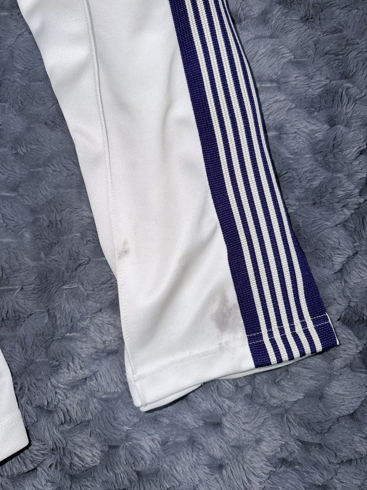 Needles Needles white/purple sweatpants RAREA Size US 30 / EU 46 - 2 Thumbnail