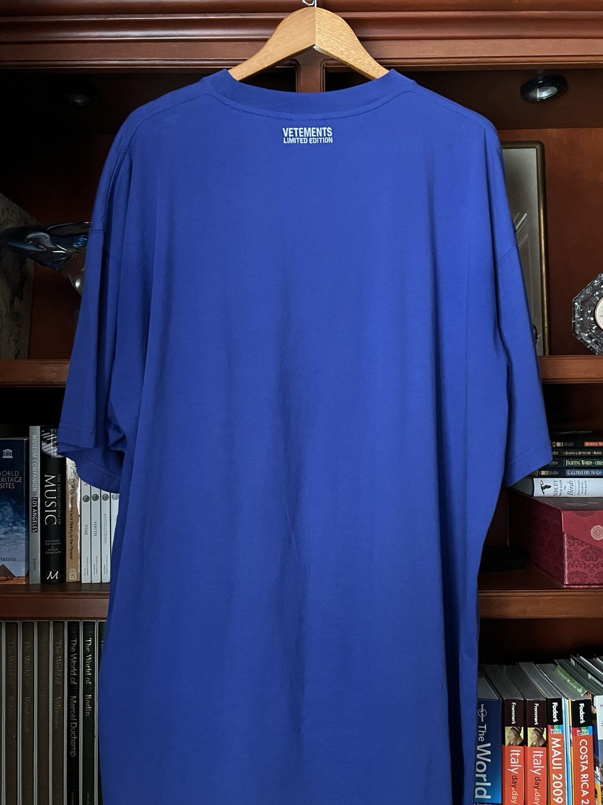 Vetements Vetements long tee Size US XL / EU 56 / 4 - 2 Thumbnail