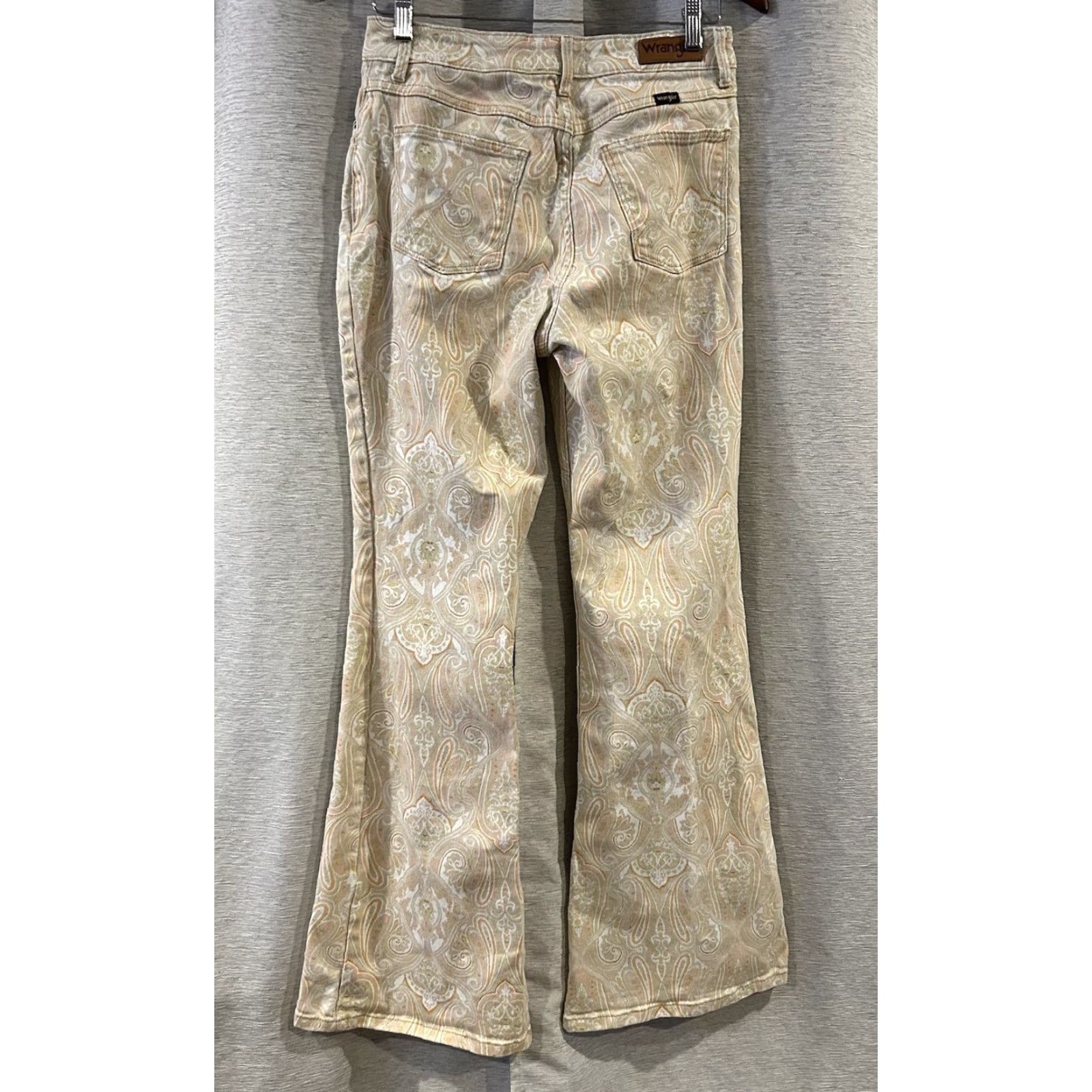 Wrangler Wrangler Jeans Flare High Waisted Stretch Multicolor 28in Waist 32in Inseam Womens Size 6 Retro Cowboy Southwestern T-135 Size 28" / US 6 / IT 42 - 3 Thumbnail
