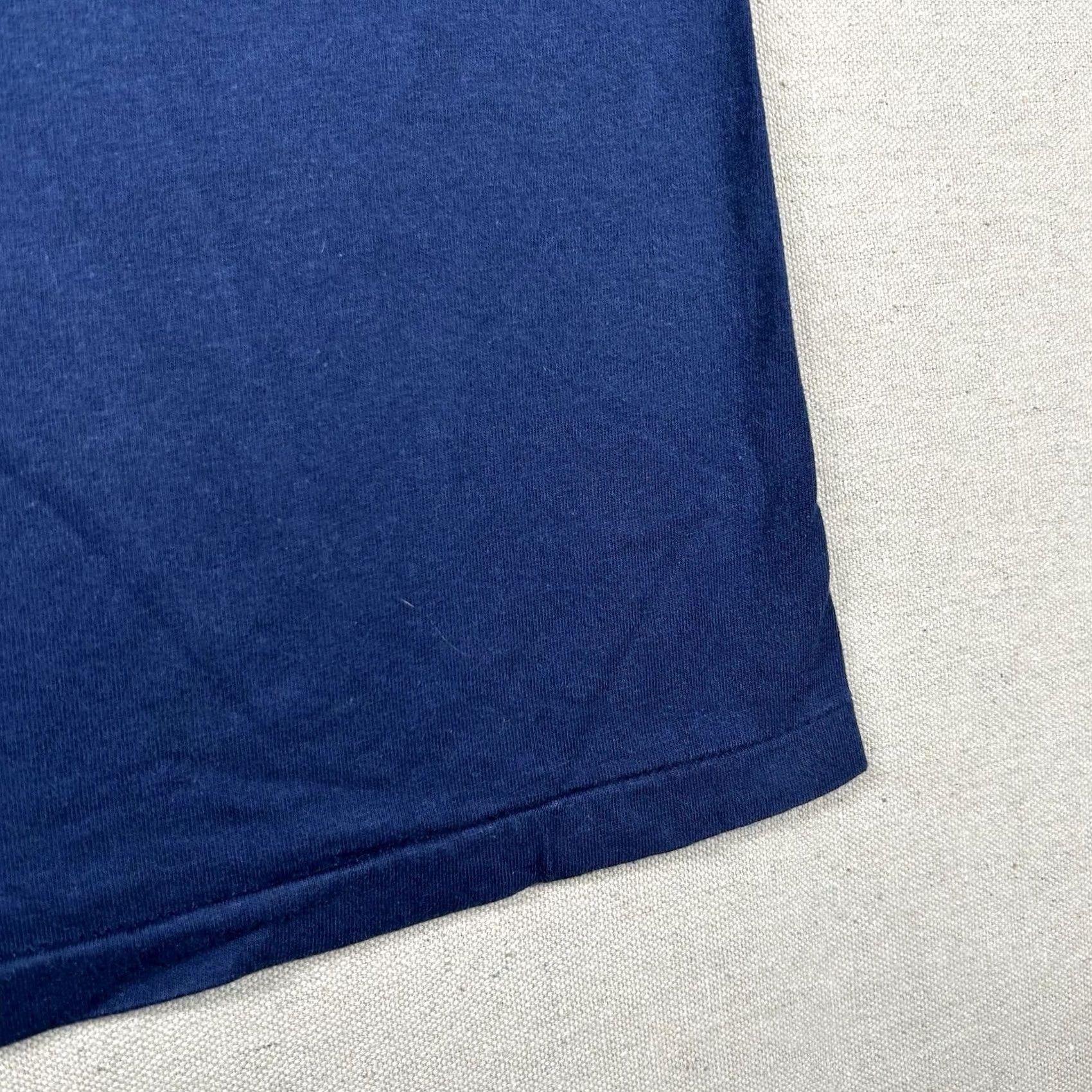 Hanes VINTAGE Hanes Sunflower Shirt Mens XL Embroidered Navy 90s Nature Hippie Crew Neck Cotton T-Shirt Wool? Size US XL / EU 56 / 4 - 7 Thumbnail