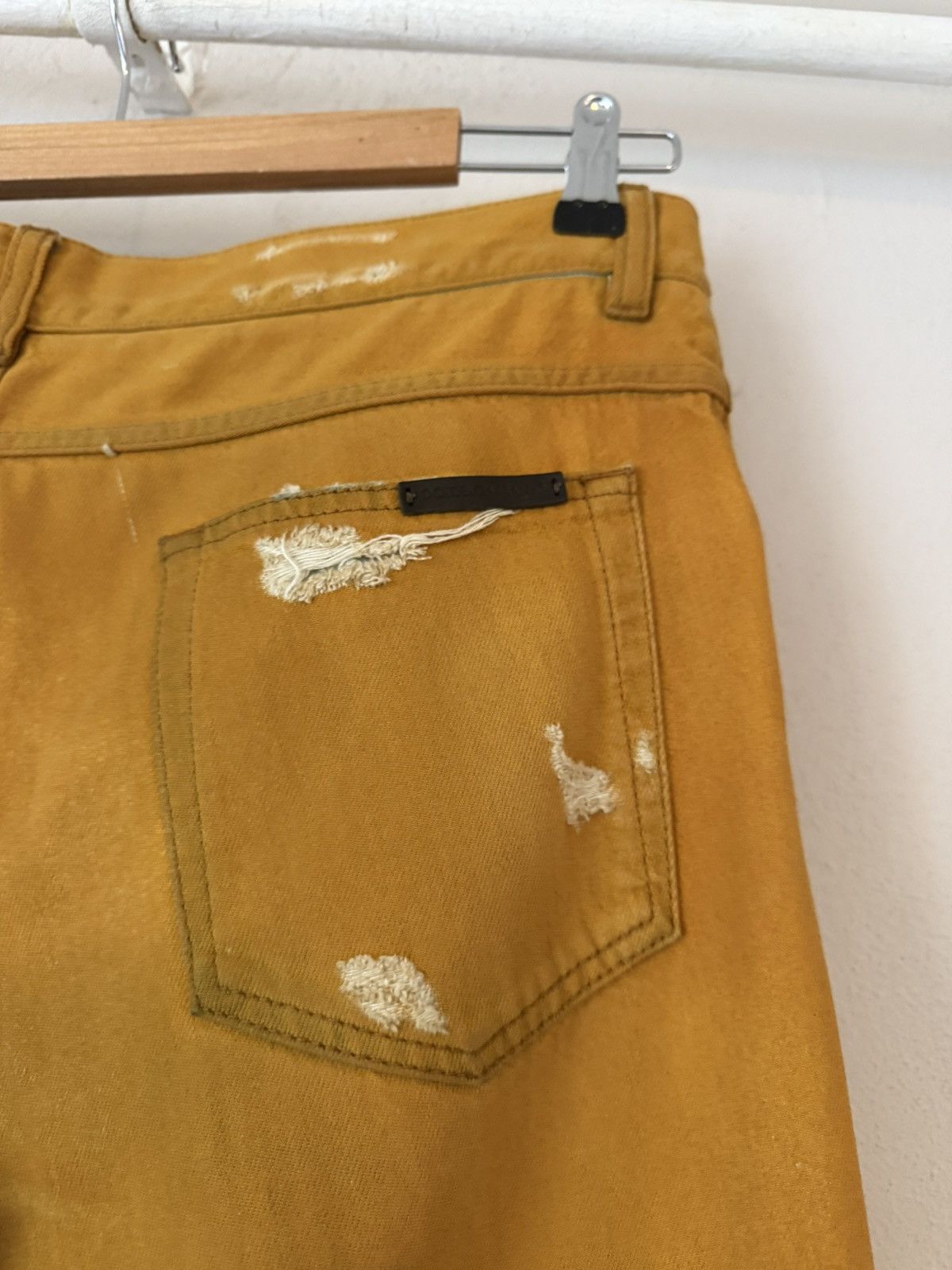 Dolce & Gabbana Distressed Mustard Denim by Dolce & Gabbana – Size 33 Size US 33 - 12 Thumbnail