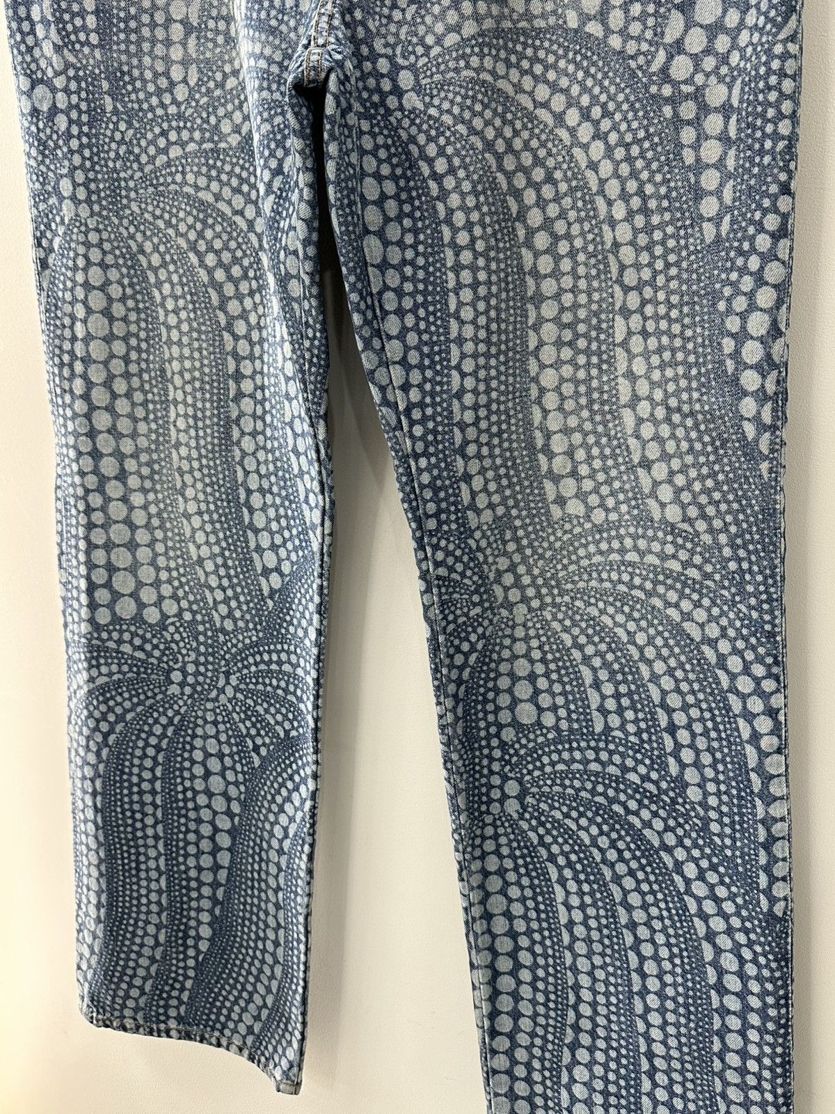 Louis Vuitton Louis Vuitton x Yayoi Kusama All Over Pumpkin Denim Pants Size US 36 / EU 52 - 5 Thumbnail