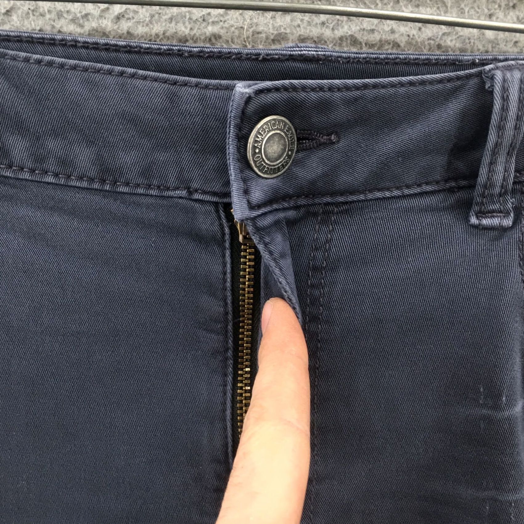 American Eagle Outfitters American Eagle Outfitters Jeans Tomgirl Womens 14 Gray Cotton Blend Stretch Regular 5-Pocket Denim Vintage? No Size 36" / US 14 / IT 50 - 3 Thumbnail