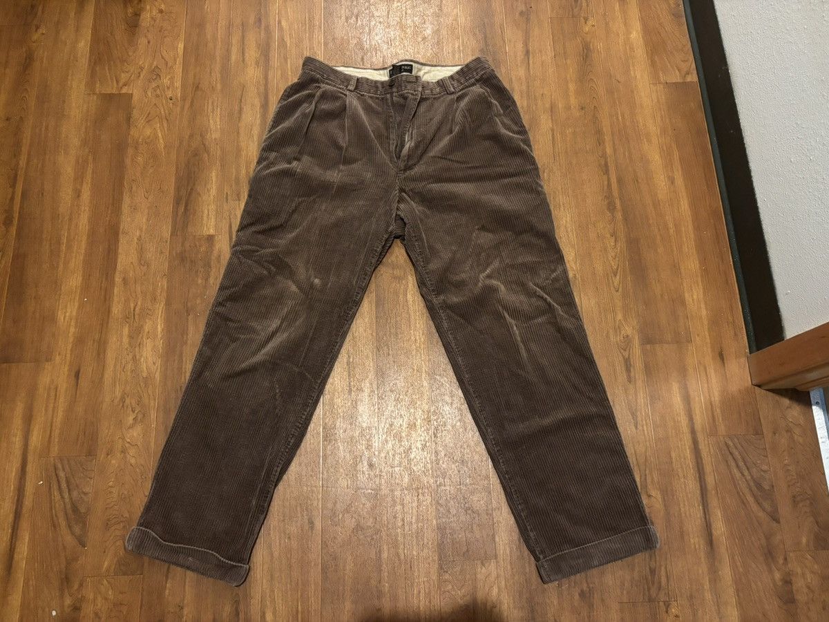 Banana Republic Vintage Banana Republic Brown Corduroys Size US 34 / EU 50 - 1 Thumbnail
