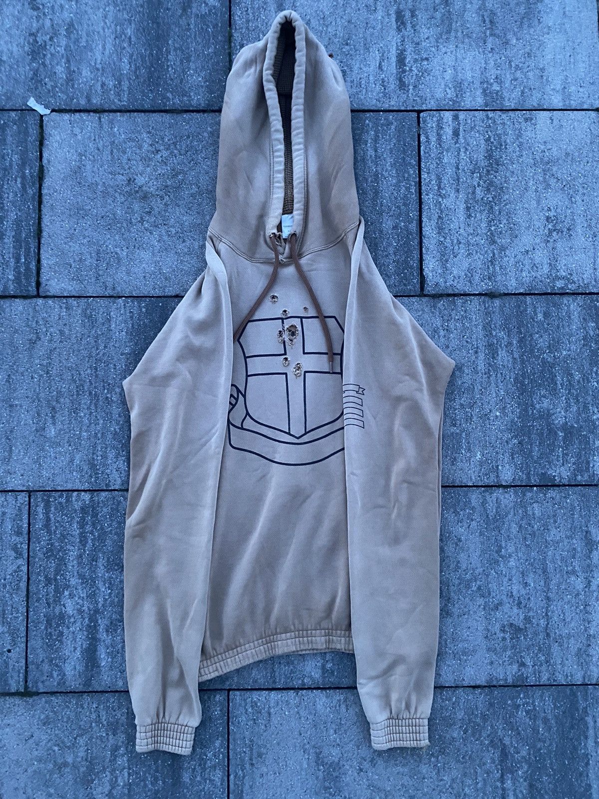 image of Number N Ine x Takahiromiyashita The Soloist Number (N)Ine Shield Hoodie Aw01 in Beige (Size Medium