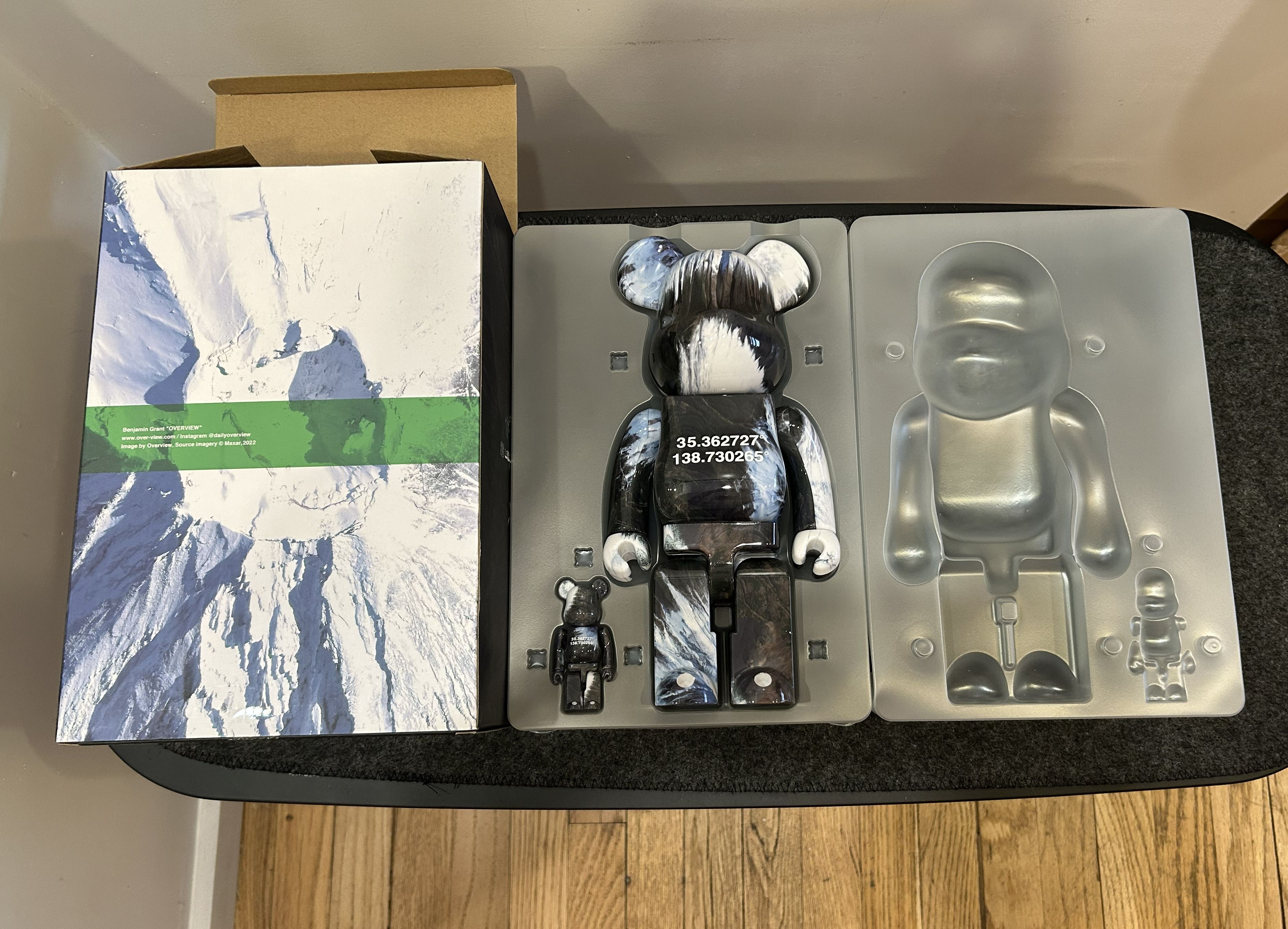 Medicom Toy MEDICOMTOY_Benjamon Grant_Overview MountFuji Size ONE SIZE - 4 Thumbnail