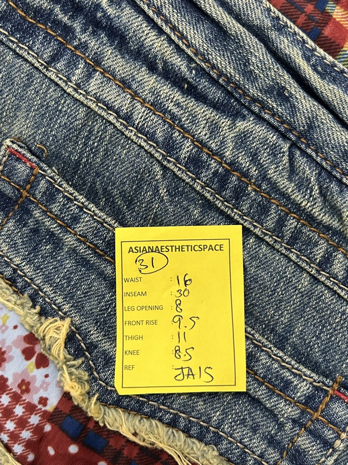 Le Grande Bleu (L.G.B.) Vintage Double Waist Checkered Clawn Marks Distressed Size US 31 - 15 Thumbnail