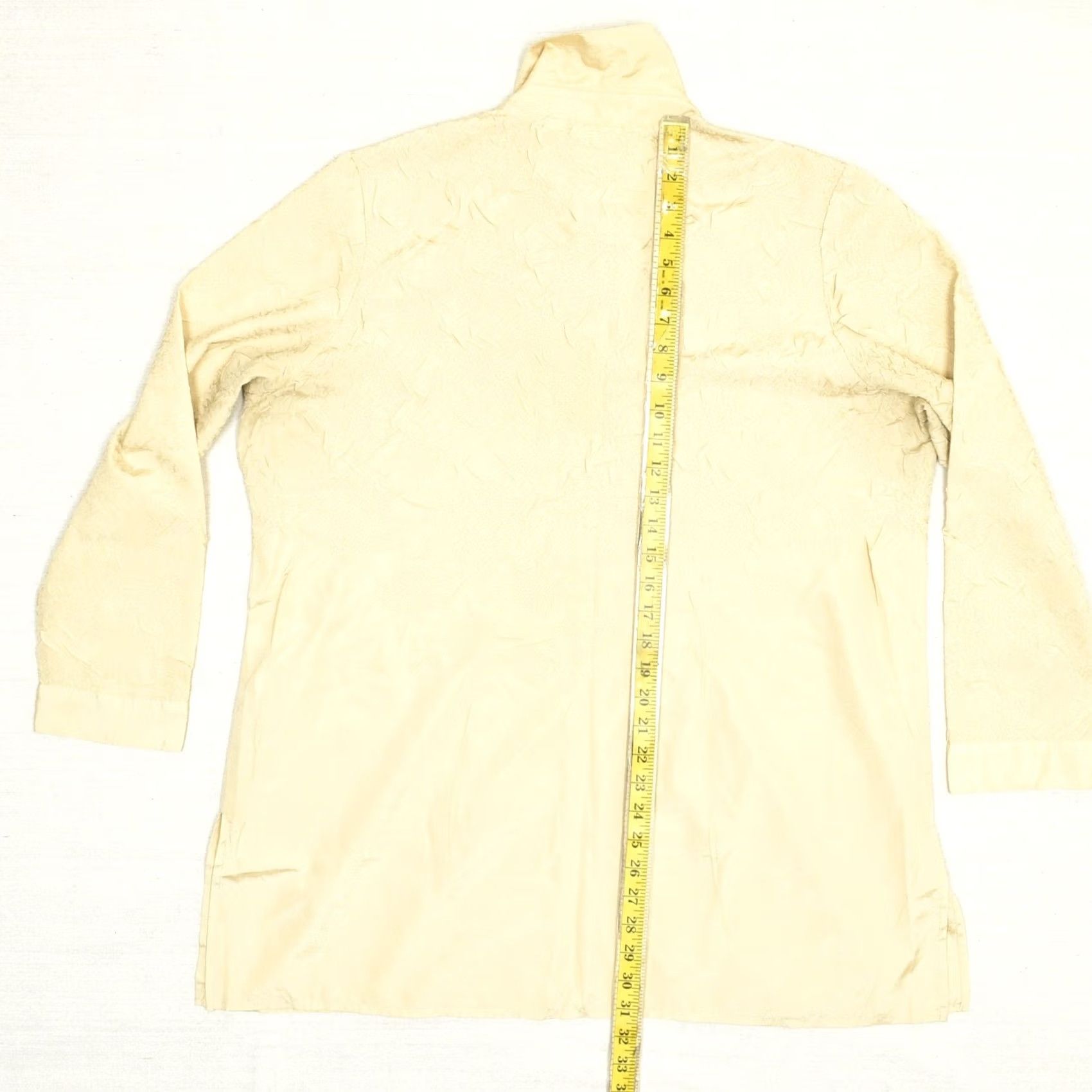 Vintage Chico's Gold Button-Up Long Sleeve Top Women 3 Regular Polyester Collared Blouse Shirt Size XS / US 0-2 / IT 36-38 - 5 Thumbnail