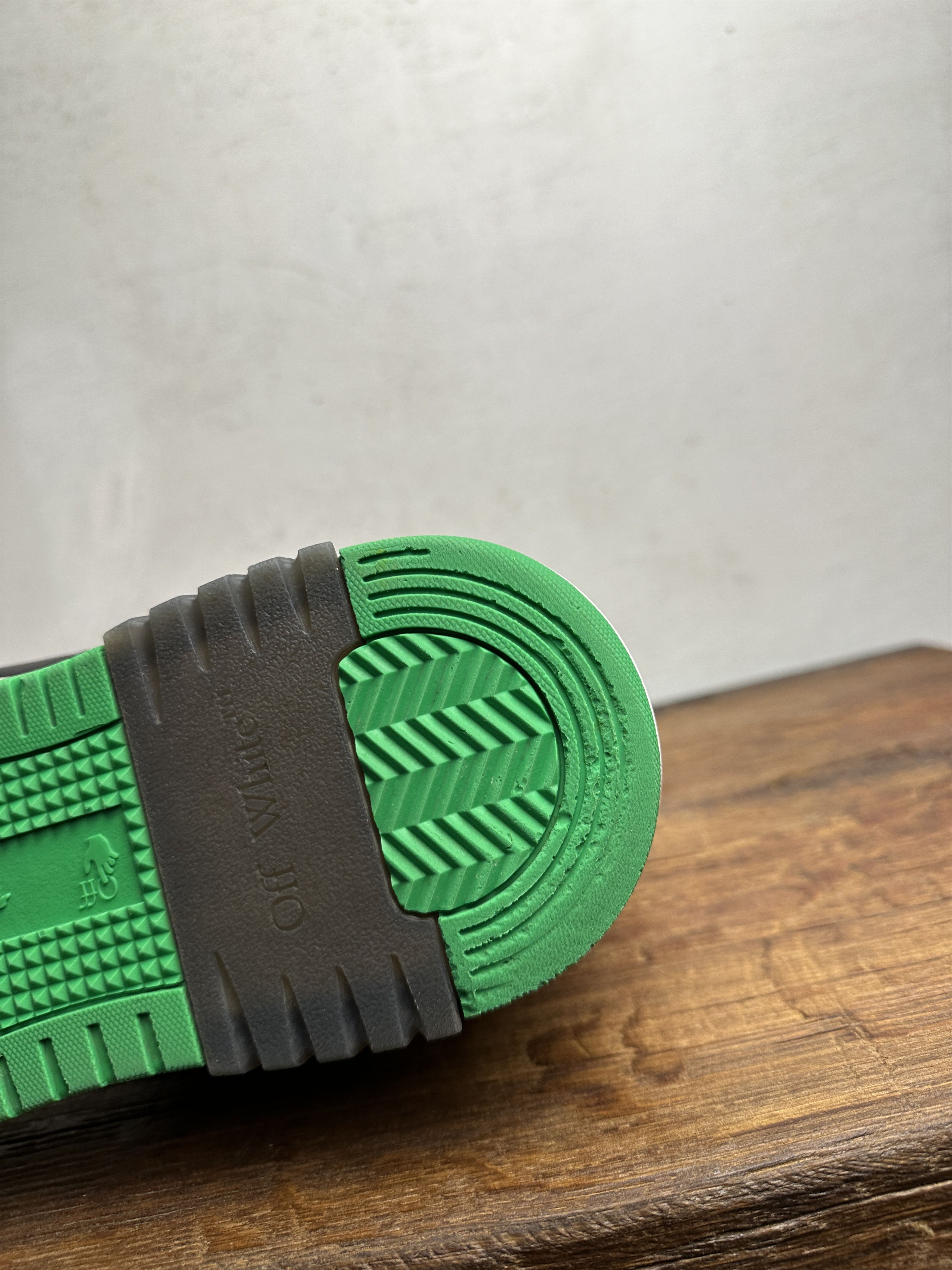 Off-White OFF-WHITE OUT OF OFFICE MID TOP LEA in green Size US 11 / EU 44 - 6 Thumbnail