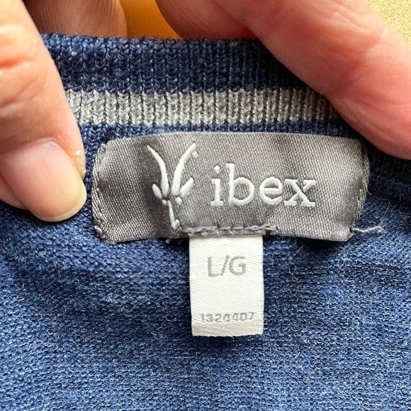 Ibex Ibex Blue Merino Wool Blend V-Neck Sweater - Large Size US L / EU 52-54 / 3 - 4 Thumbnail