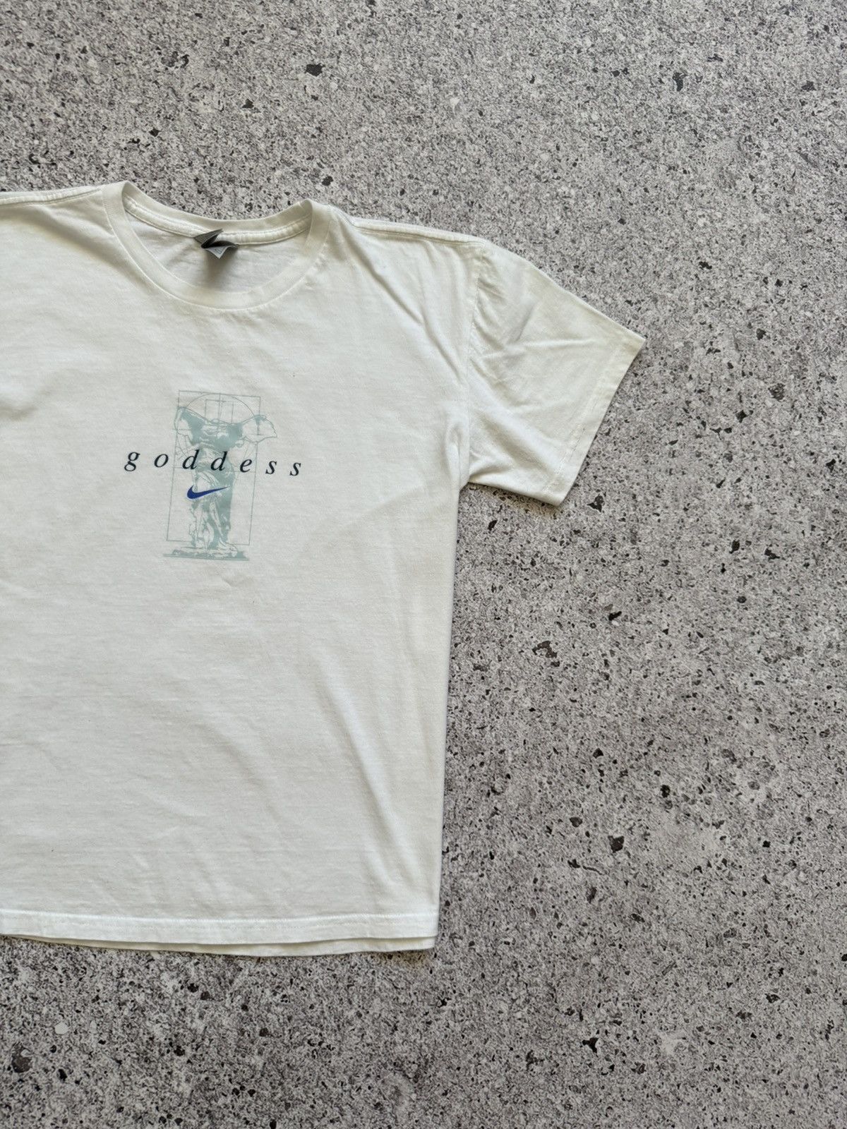 Nike × Vintage Vintage 2000’s Nike Goddess Rare Retro Made In USA T-shirt Size US S / EU 44-46 / 1 - 4 Thumbnail