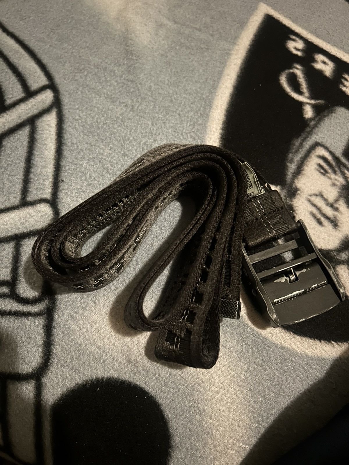 Off-white belt
