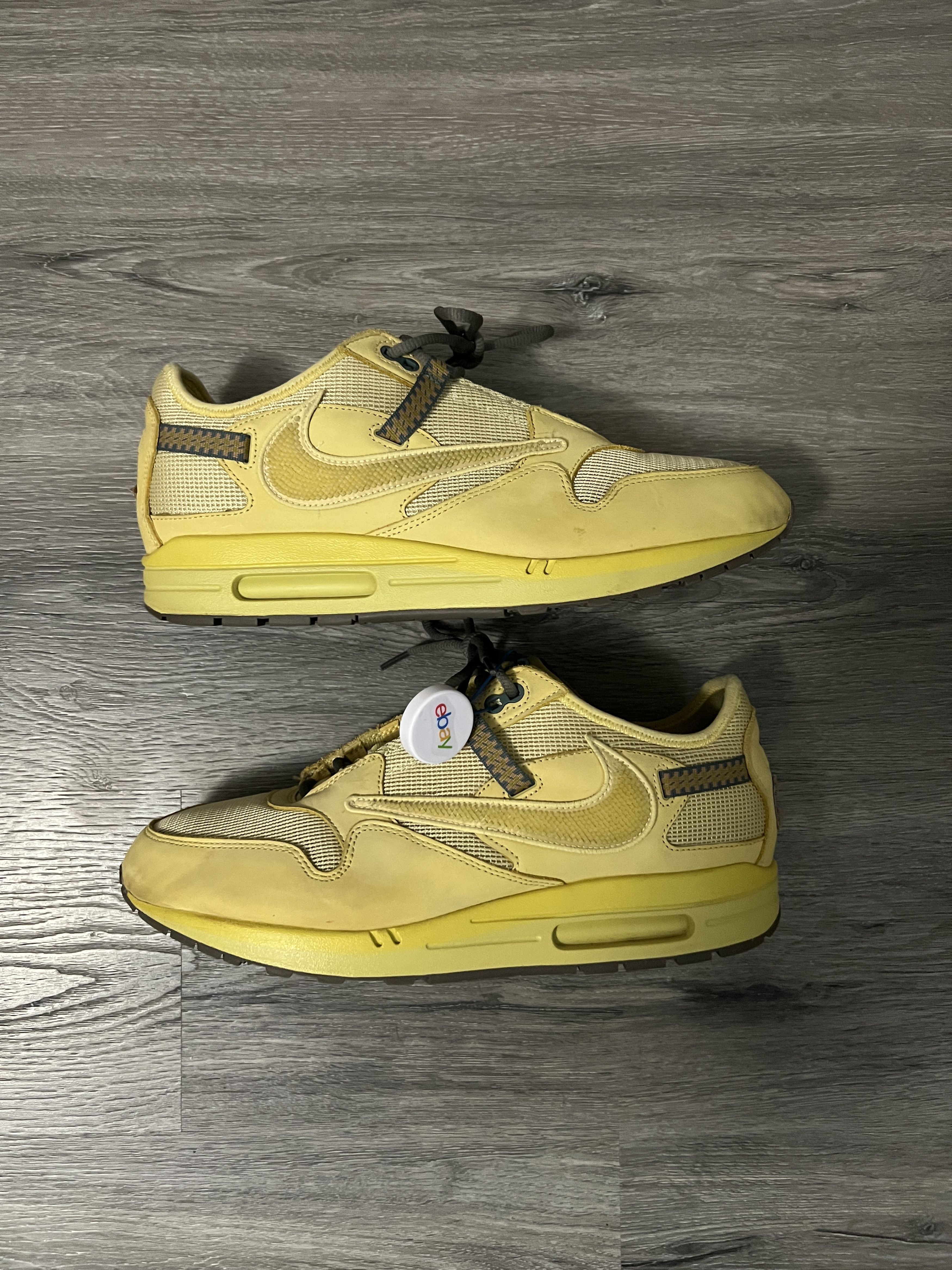 Nike Air Max 1 Travis Scott Cactus Jack Saturn Gold