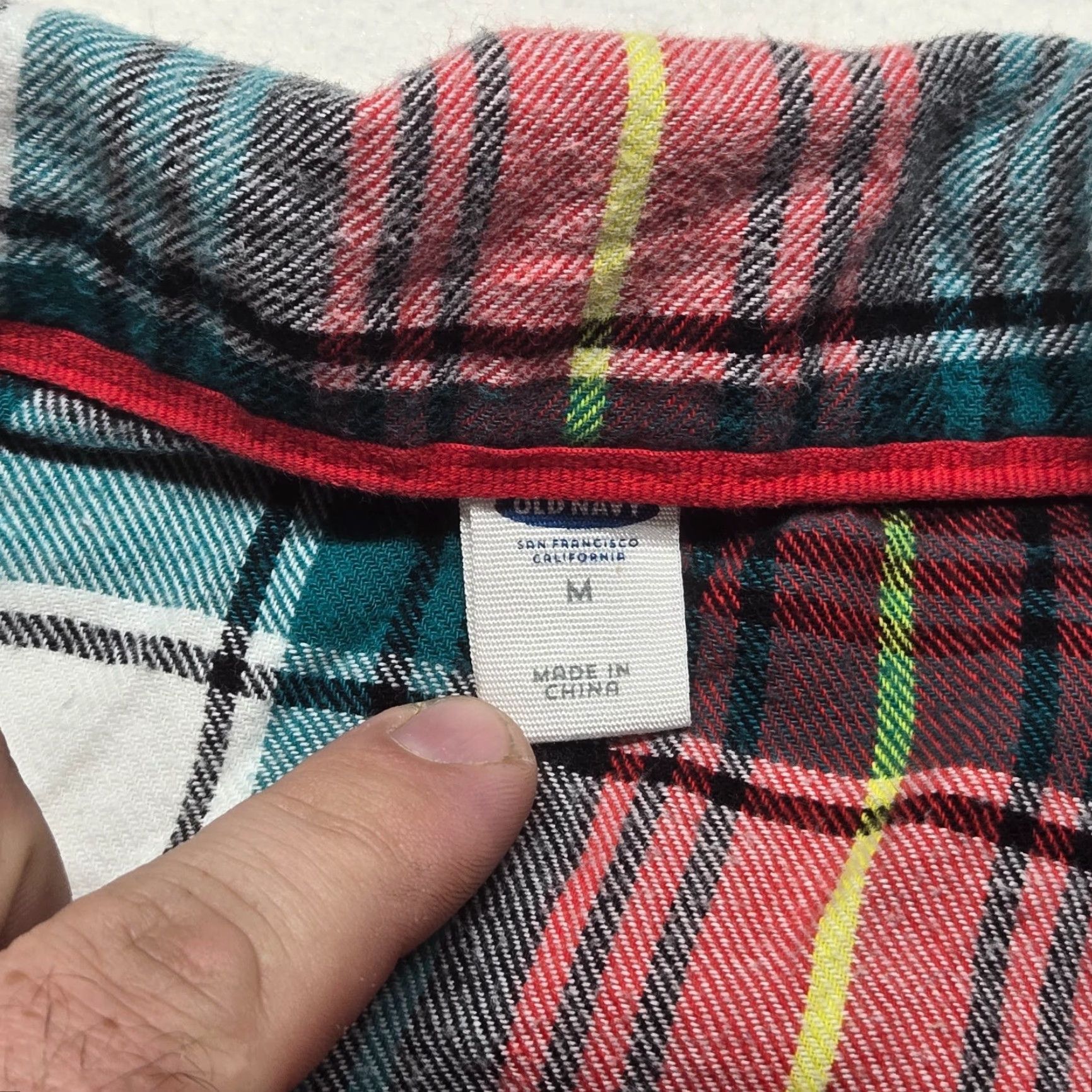 Old Navy Old Navy Shirt Button-Up Shirt Womens M Adult Multicolor Red White Check Vinyl? Size M / US 6-8 / IT 42-44 - 3 Thumbnail