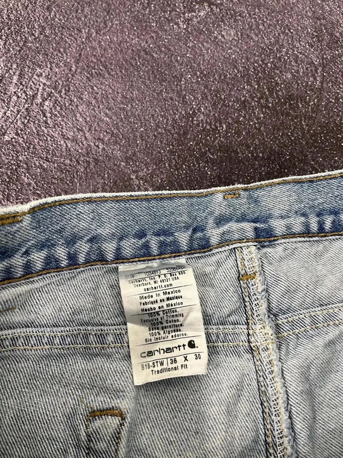Carhartt × Vintage Vintage Carhartt Light Blue Traditional Fit Denim Hype Jeans Size US 36 / EU 52 - 9 Thumbnail
