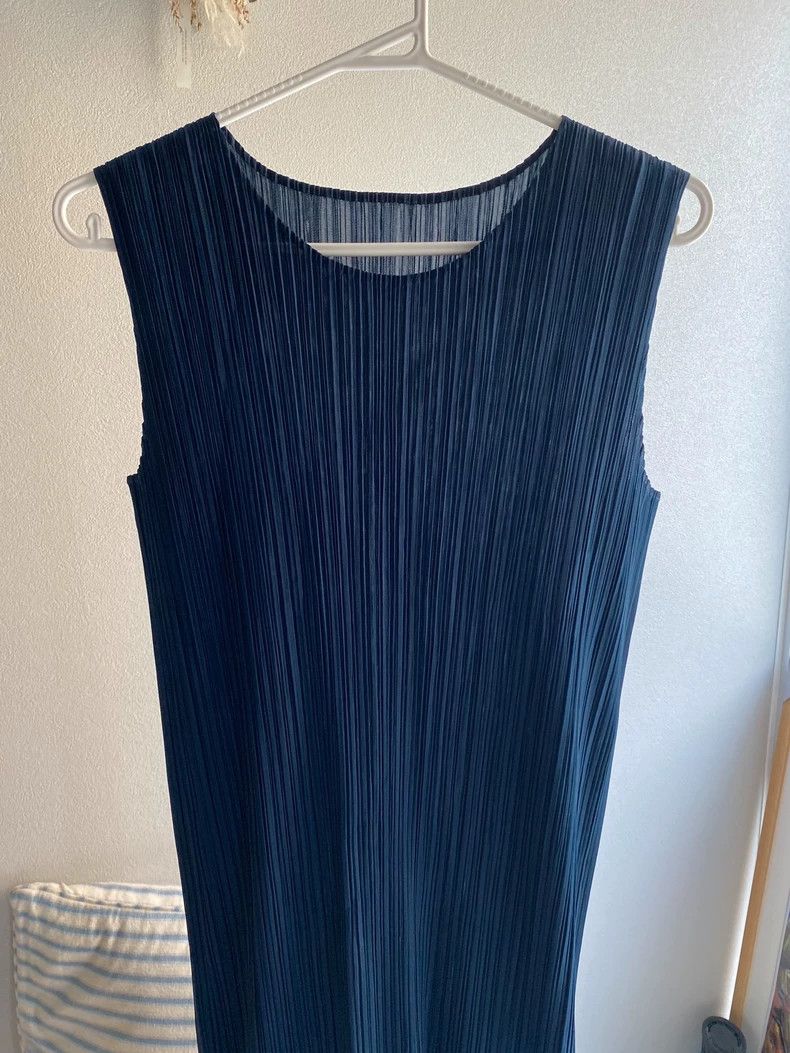 Issey Miyake Issey Miyake size:one size Dark blue pleated dress Size S / US 4 / IT 40 - 4 Thumbnail