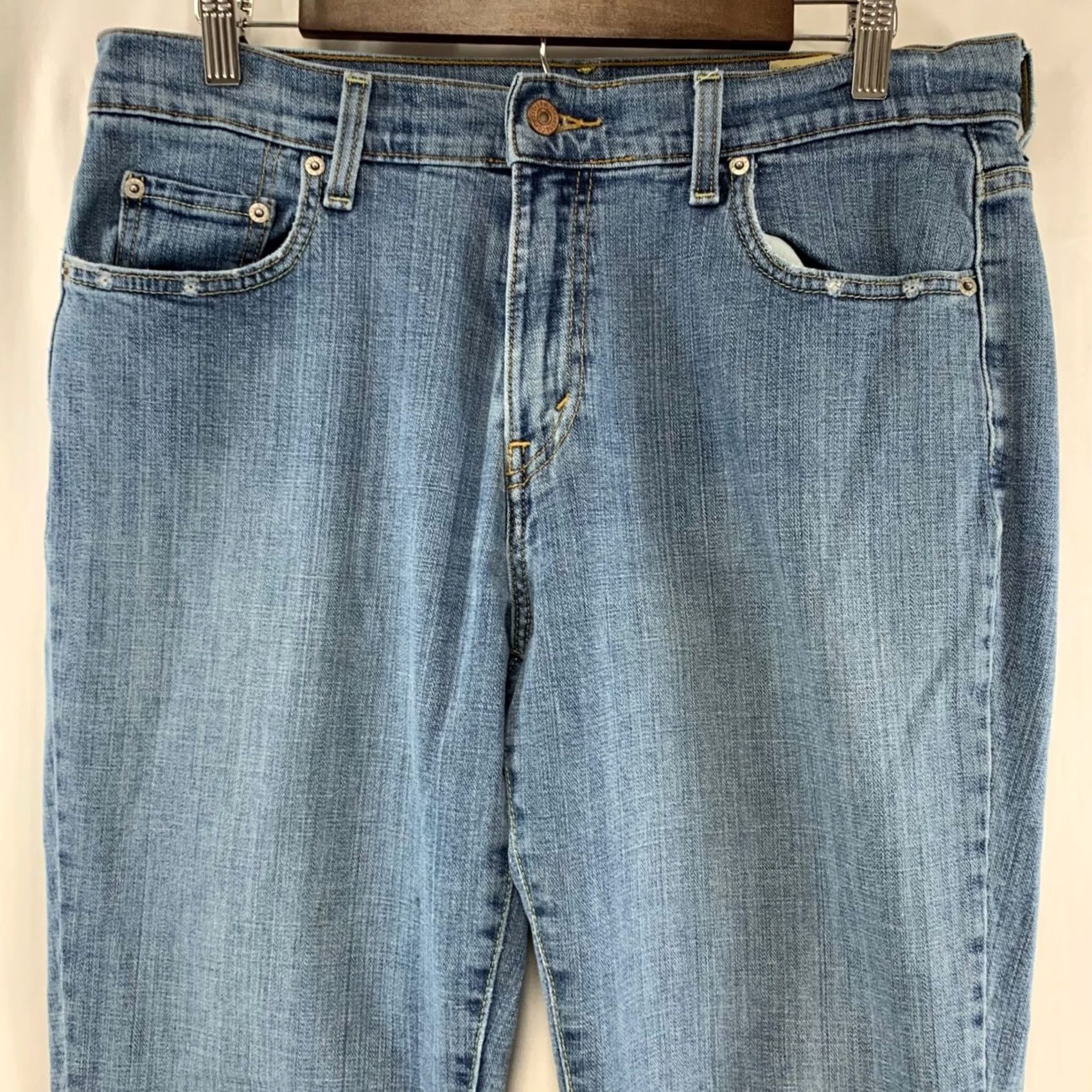 Levi's VINTAGE Levi'S Jeans Womens 14 Blue Boot Cut Denim Mid Rise Y2K Size 36" / US 14 / IT 50 - 2 Thumbnail
