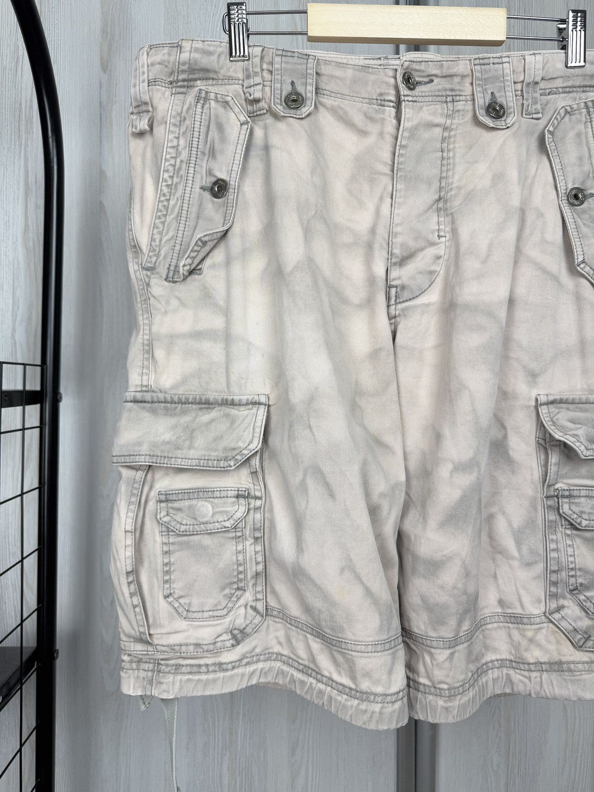 Dolce & Gabbana Dolce & Gabbana y2k beige fade utility military cargo shorts Size US 38 / EU 54 - 6 Thumbnail