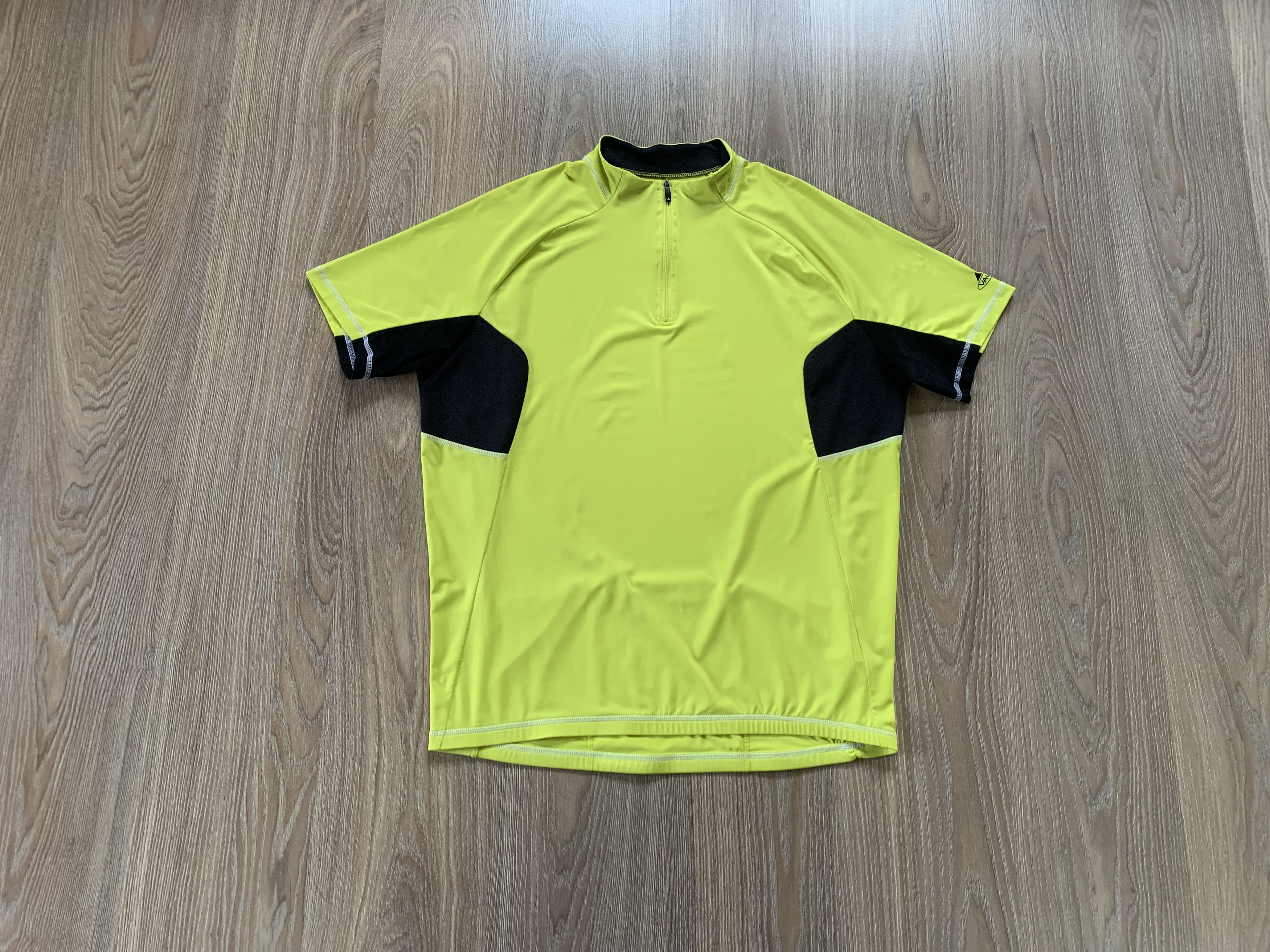 Bicycle Vaude Multi Pocket Short Sleeve Cycling Jersey Size US XXL / EU 58 / 5 - 1 Thumbnail