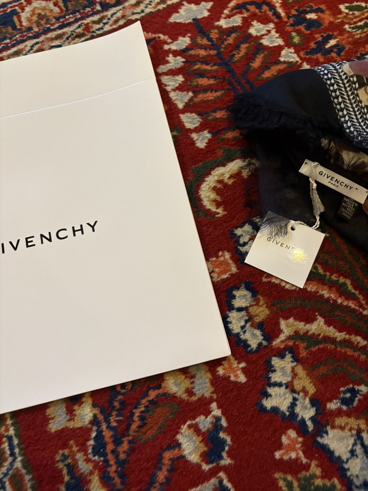 Givenchy Givenchy scarf with star and floral design Size ONE SIZE - 2 Thumbnail