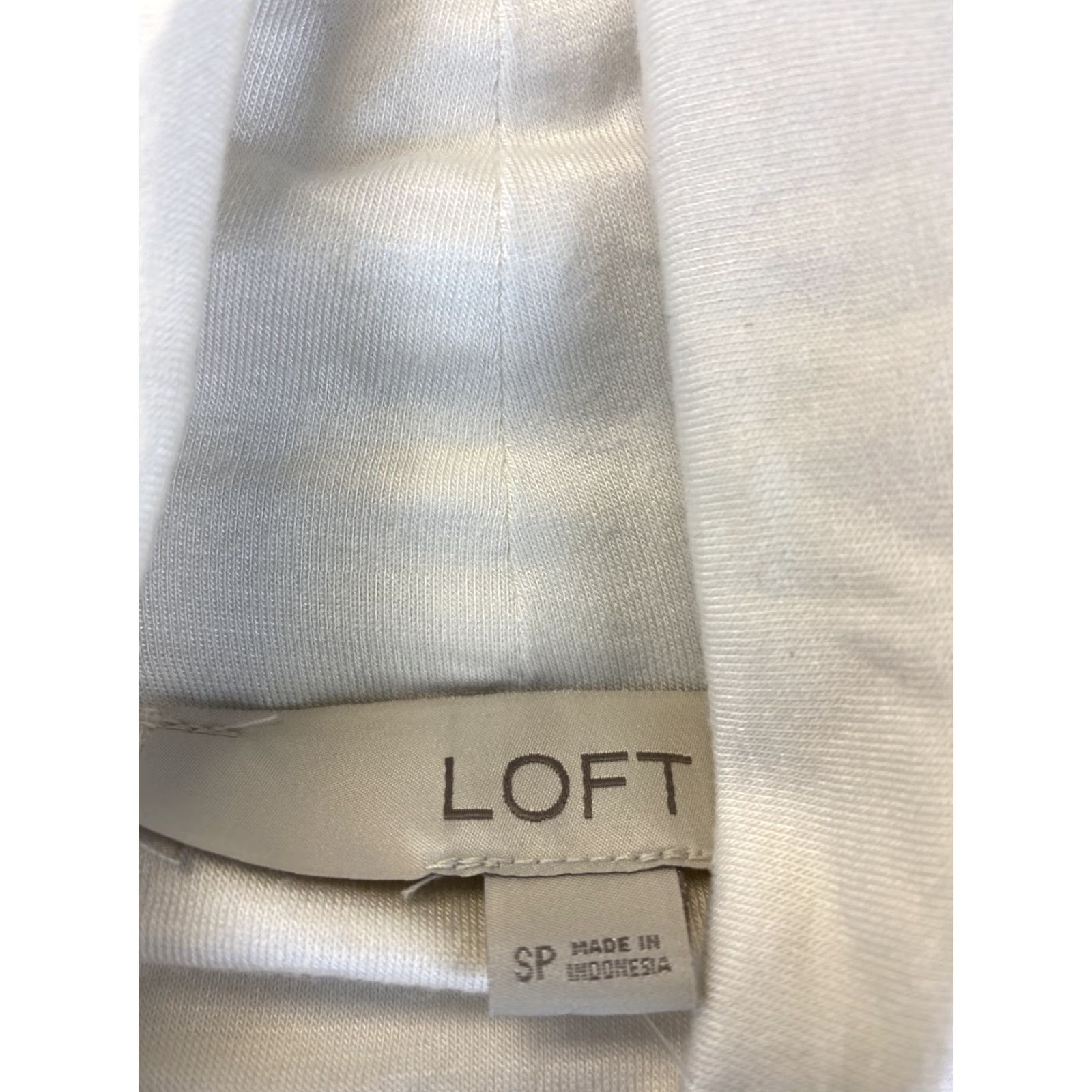 Ann Taylor NEW Ann Taylor Loft Women's Solid Cream Turtleneck Blouse Size S Size S / US 4 / IT 40 - 2 Thumbnail