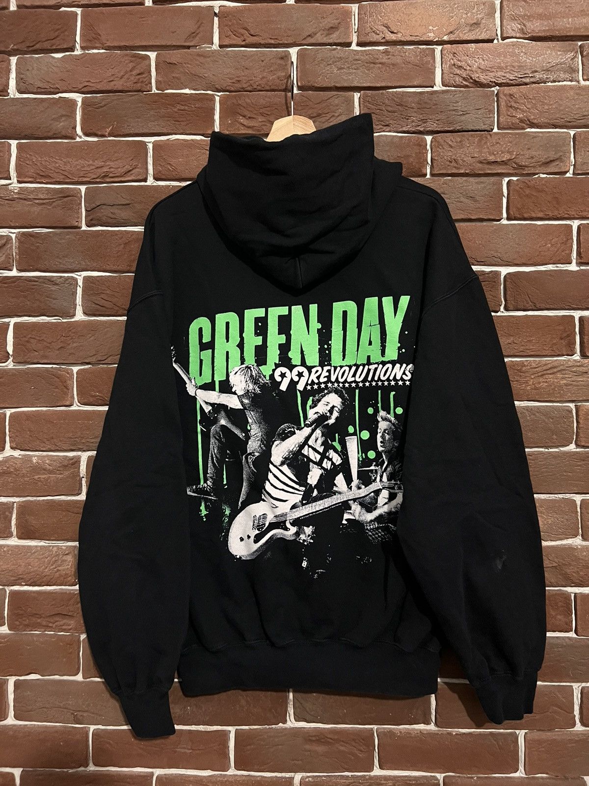 Band Tees Vintage 00s Green Day Revolutions Punk Band Hoodie Y2K Size US XL / EU 56 / 4 - 2 Thumbnail
