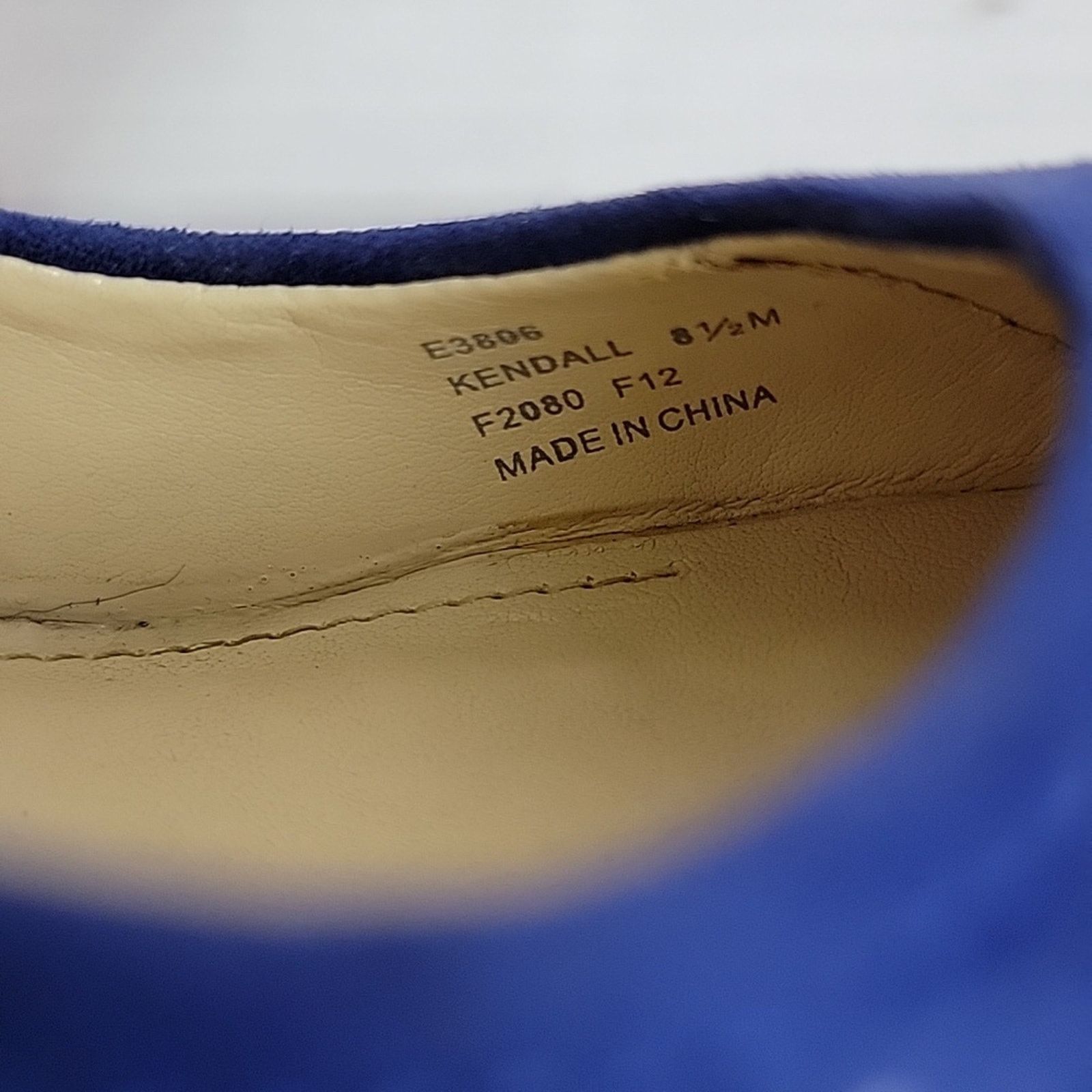 Calvin Klein Calvin Klein Blue Suede Snakeskin Heels Size 8.5 Size US 8.5 / IT 38.5 - 12 Thumbnail