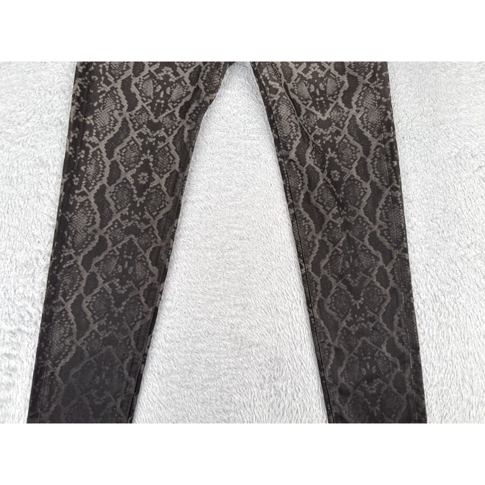 Cult Of Individuality Cult Of Individuality Jeans Women 24 Black Snake Skin Teaser Skinny Cotton 24x30 Vintage N/A Size 42" / US 20 - 4 Thumbnail
