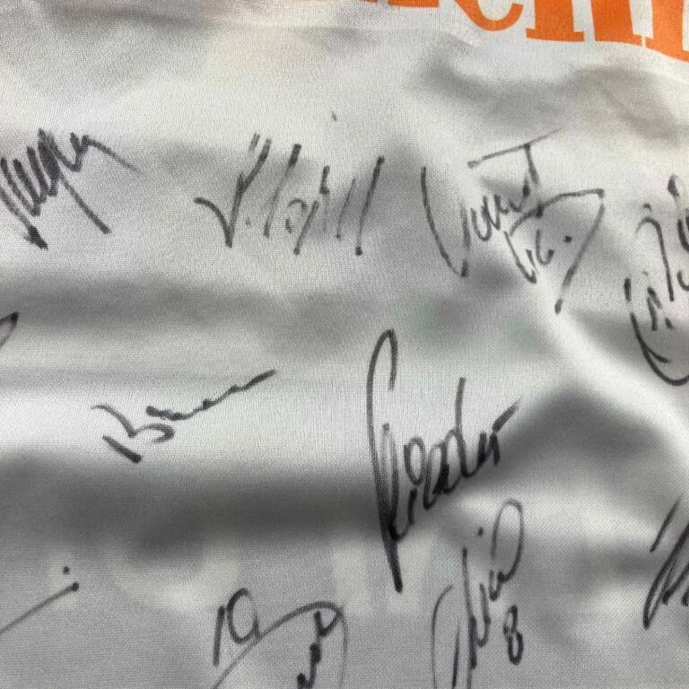 Erima TEAM SIGNED FC Superfund 2005-06 home football jersey L/XL Size US L / EU 52-54 / 3 - 13 Thumbnail