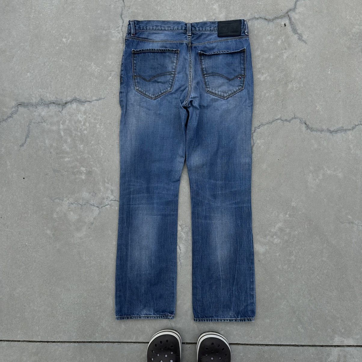 Tommy Hilfiger × Vintage Vintage Tommy Hilfiger Jeans W34xL32 Old Money Pants Size US 34 / EU 50 - 2 Thumbnail