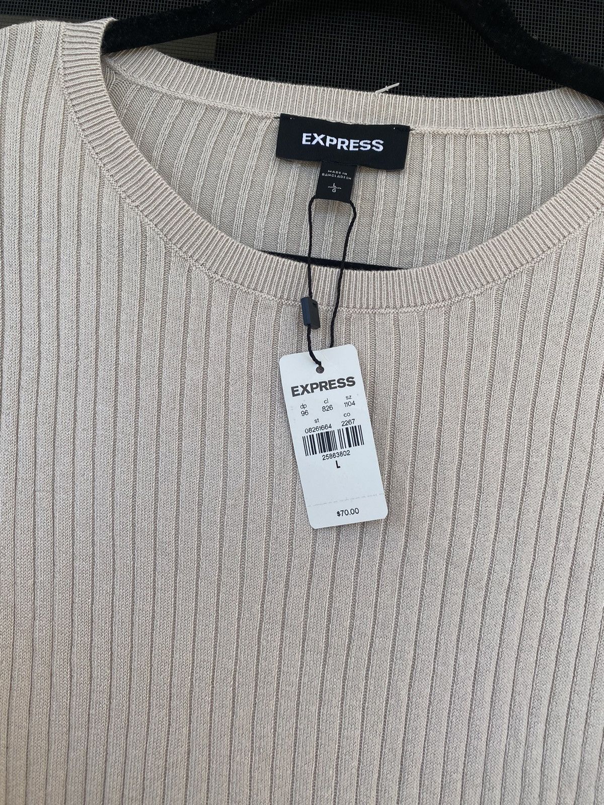 Express NWT Express Pleated Puff Lantern Satin Sleeve Knit Sweater Size L / US 10 / IT 46 - 8 Thumbnail