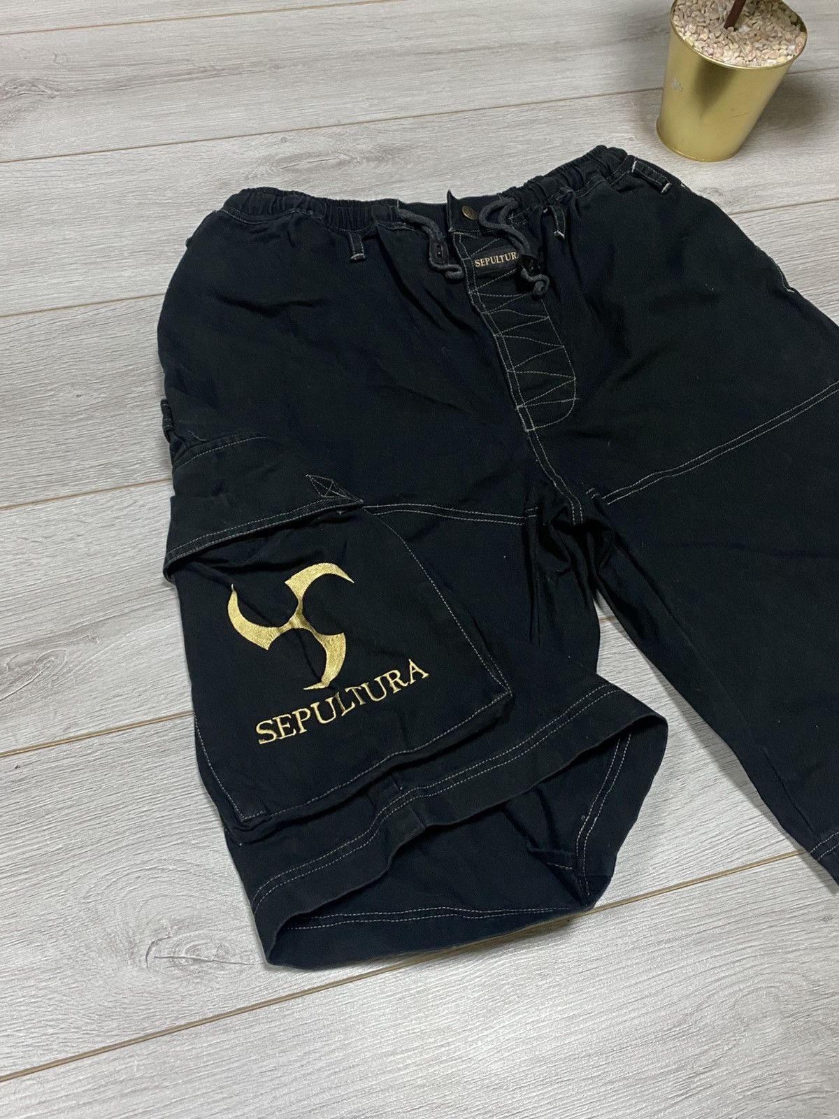 Vintage Sepultura BBC Blue grape company cargo shorts RARE Size US 36 / EU 52 - 2 Thumbnail