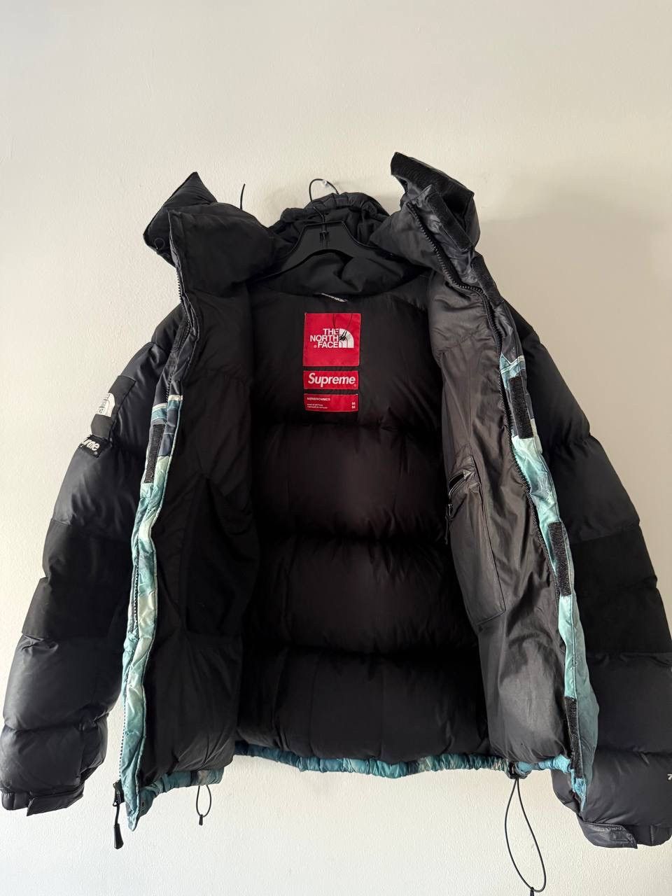 Supreme × The North Face Supreme x The North Face Statue of Liberty Baltoro Jacket Size US M / EU 48-50 / 2 - 8 Thumbnail