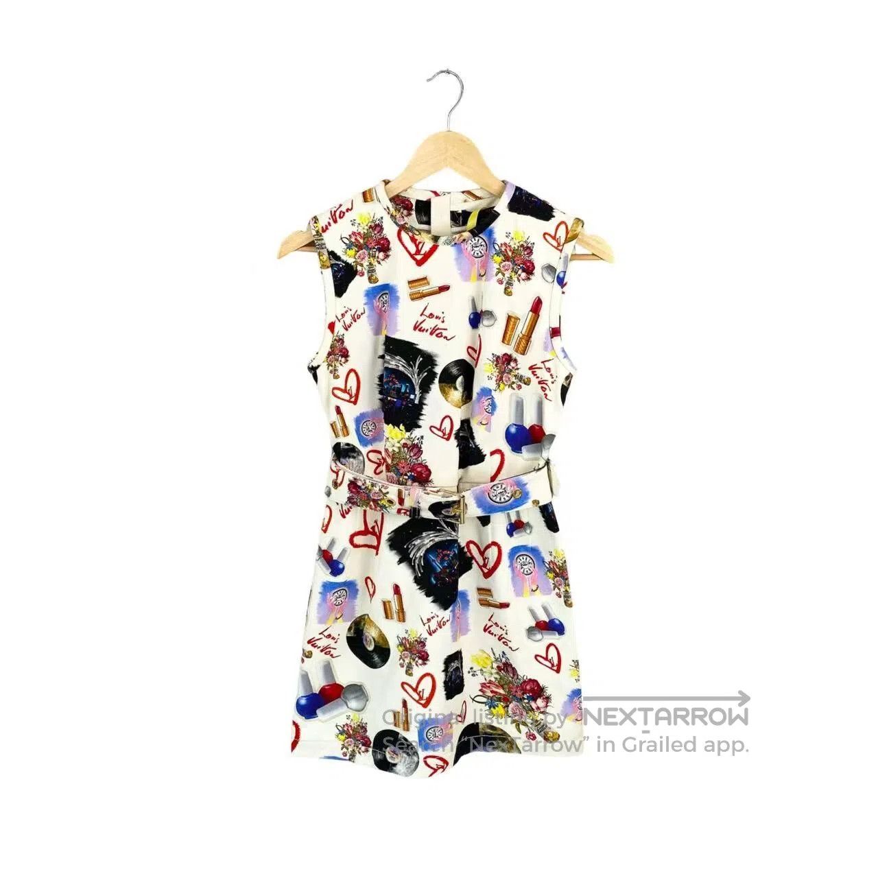 Louis Vuitton Louis Vuitton Valentine's Day limited love logo Paris embr Size XXS / US 00 / IT 34 - 1 Thumbnail
