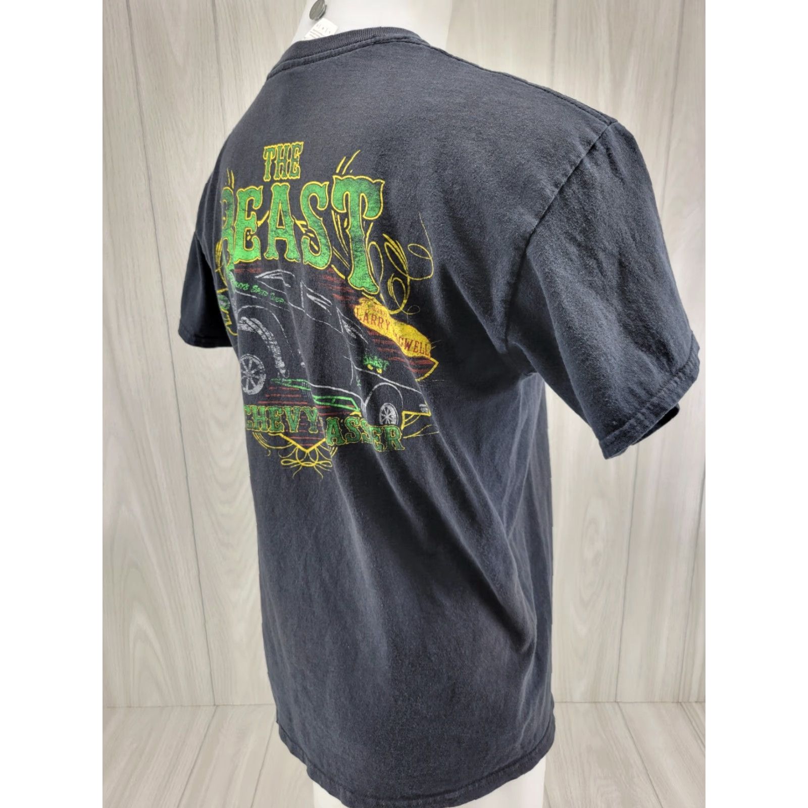 Gildan The Beast Larry Bagwell 55 Chevy Gasser Shirt Size Large Size US L / EU 52-54 / 3 - 7 Thumbnail