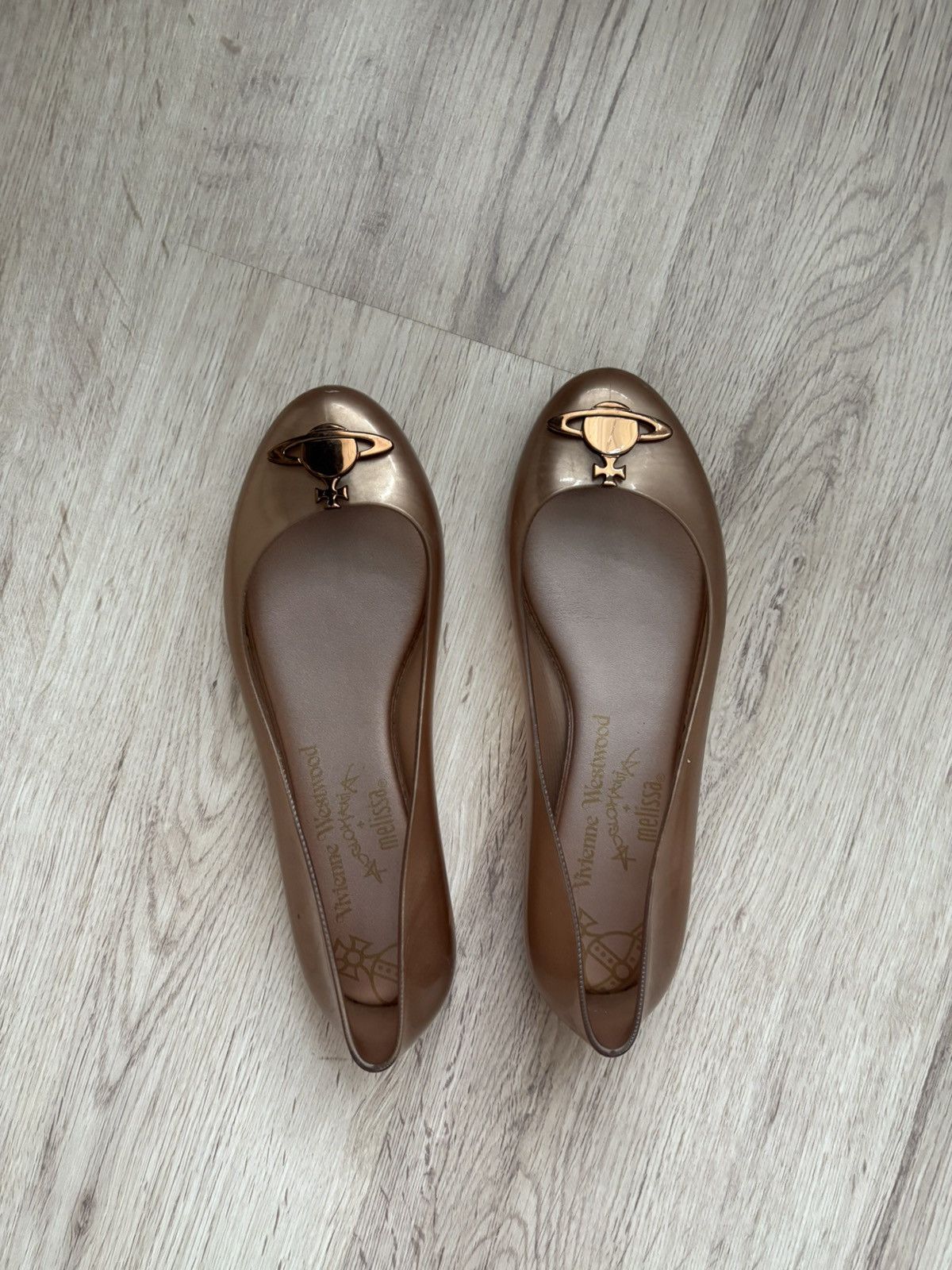 Vivienne Westwood Melissa x Vivienne Westwood Rose Gold Flats Heels US 7 EU 38 Size US 7 / IT 37 - 22 Thumbnail