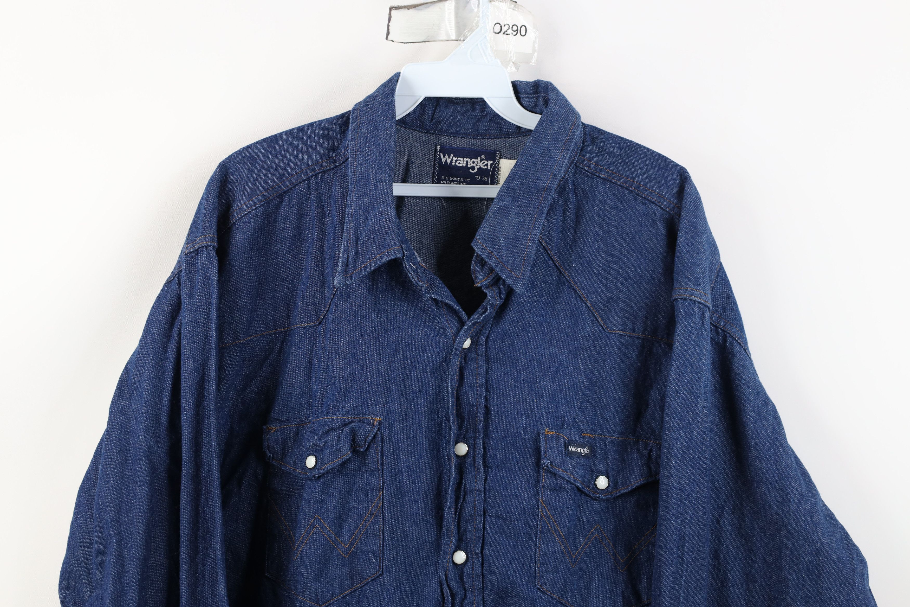 Wrangler Vintage 90s Wrangler Cowboy Denim Snap Button Shirt USA Size US XL / EU 56 / 4 - 2 Thumbnail