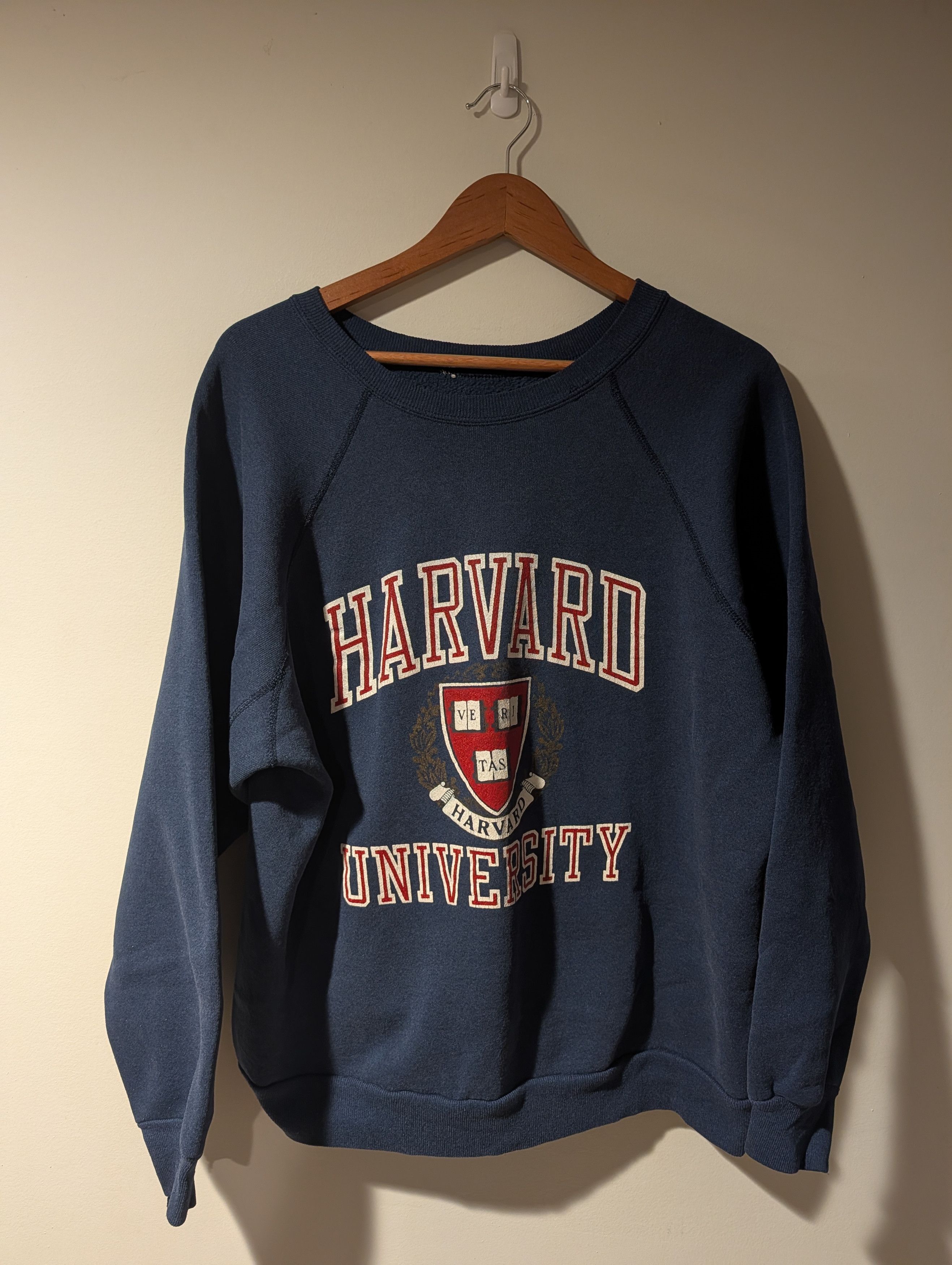 NCAA Vintage Harvard University Crimson Sweatshirt Mens Med Size US M / EU 48-50 / 2 - 1 Thumbnail